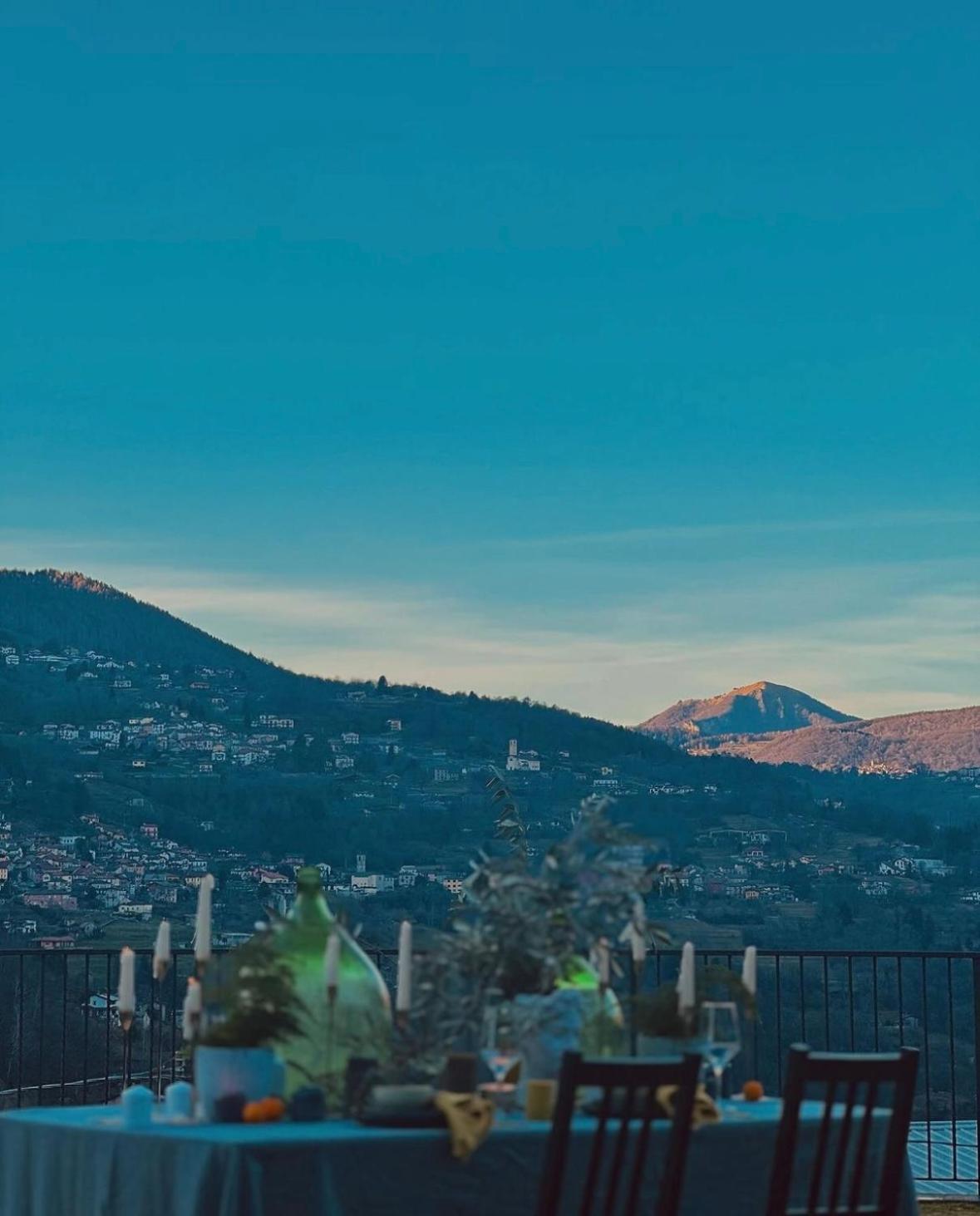 Roof Garden *