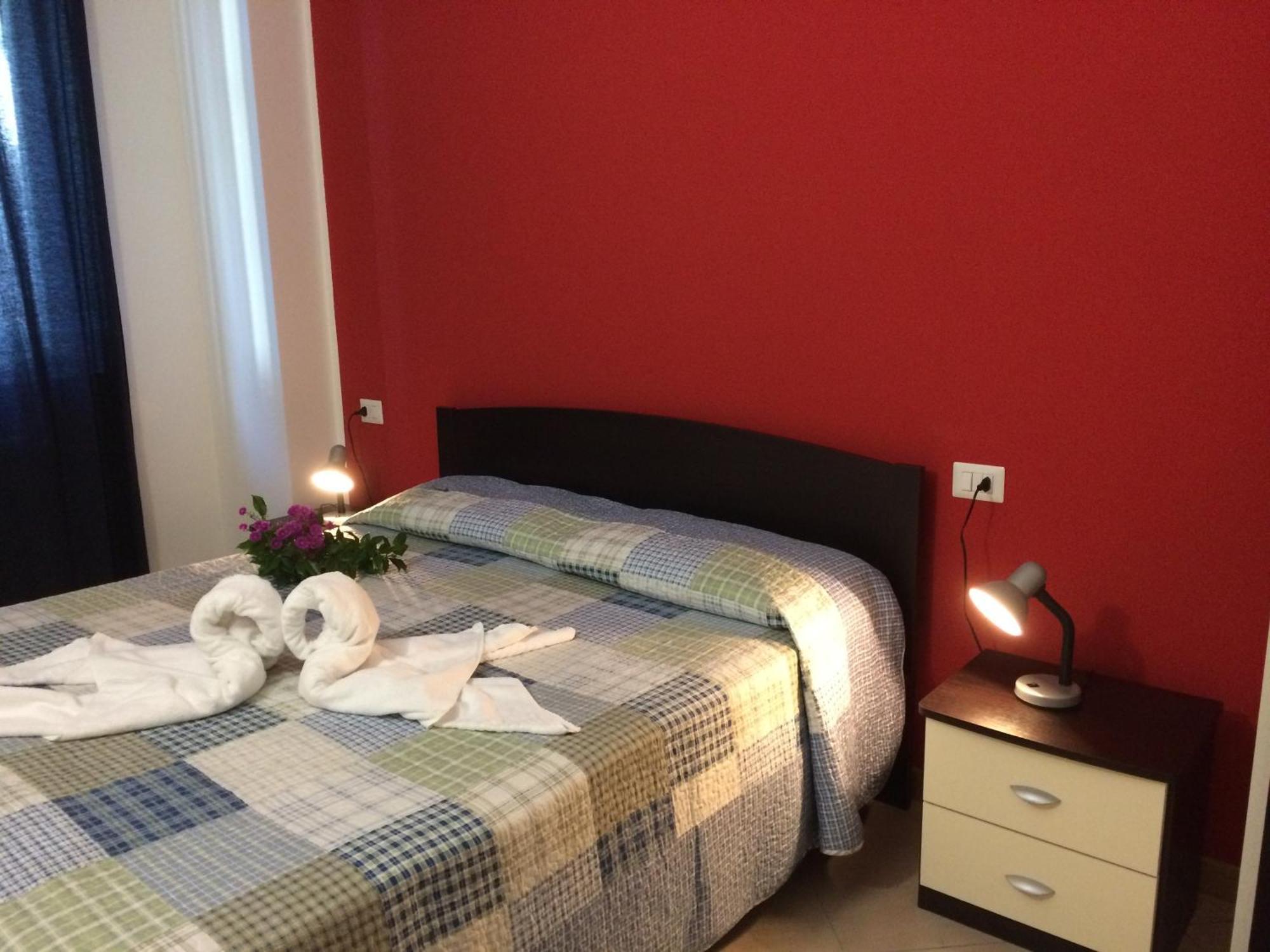 Le Azalee & Apartment