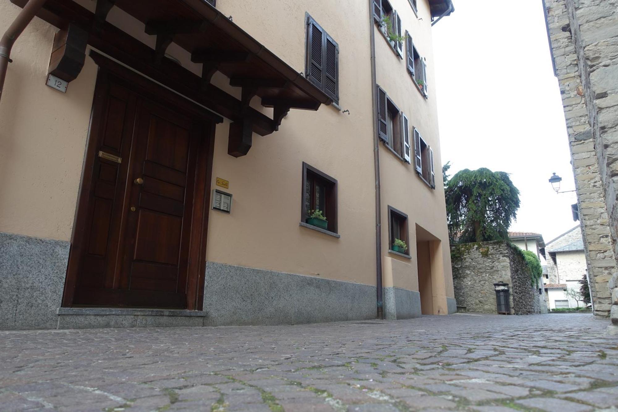 Raineri Apartment Domaso