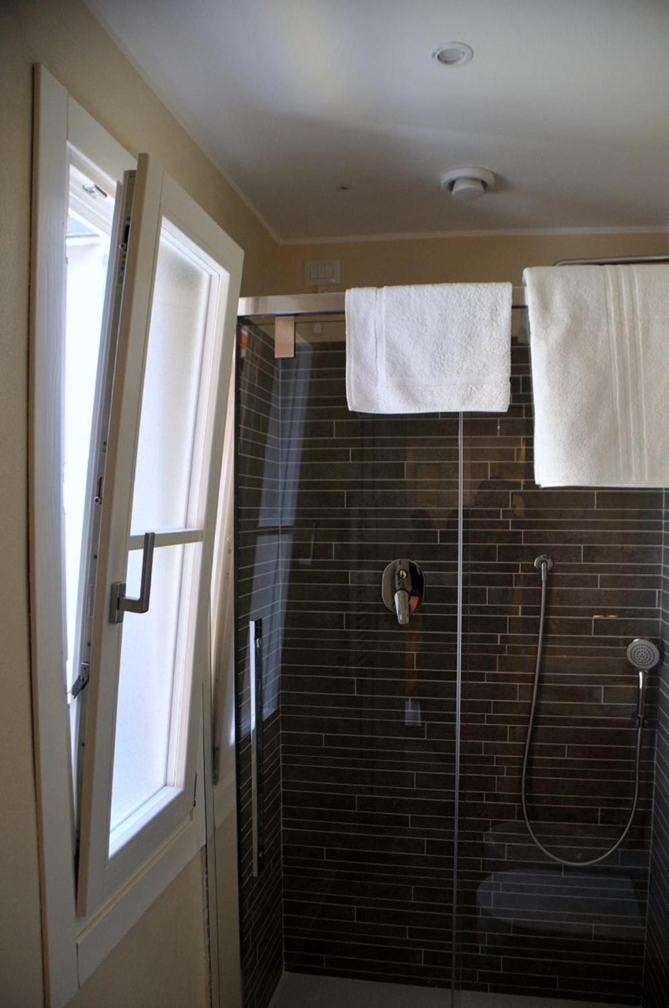 La Corte Fiorita Guest house 2*