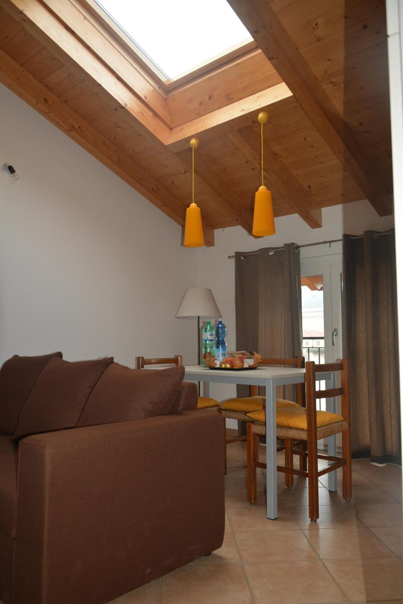 Apartment Monte Goj Como