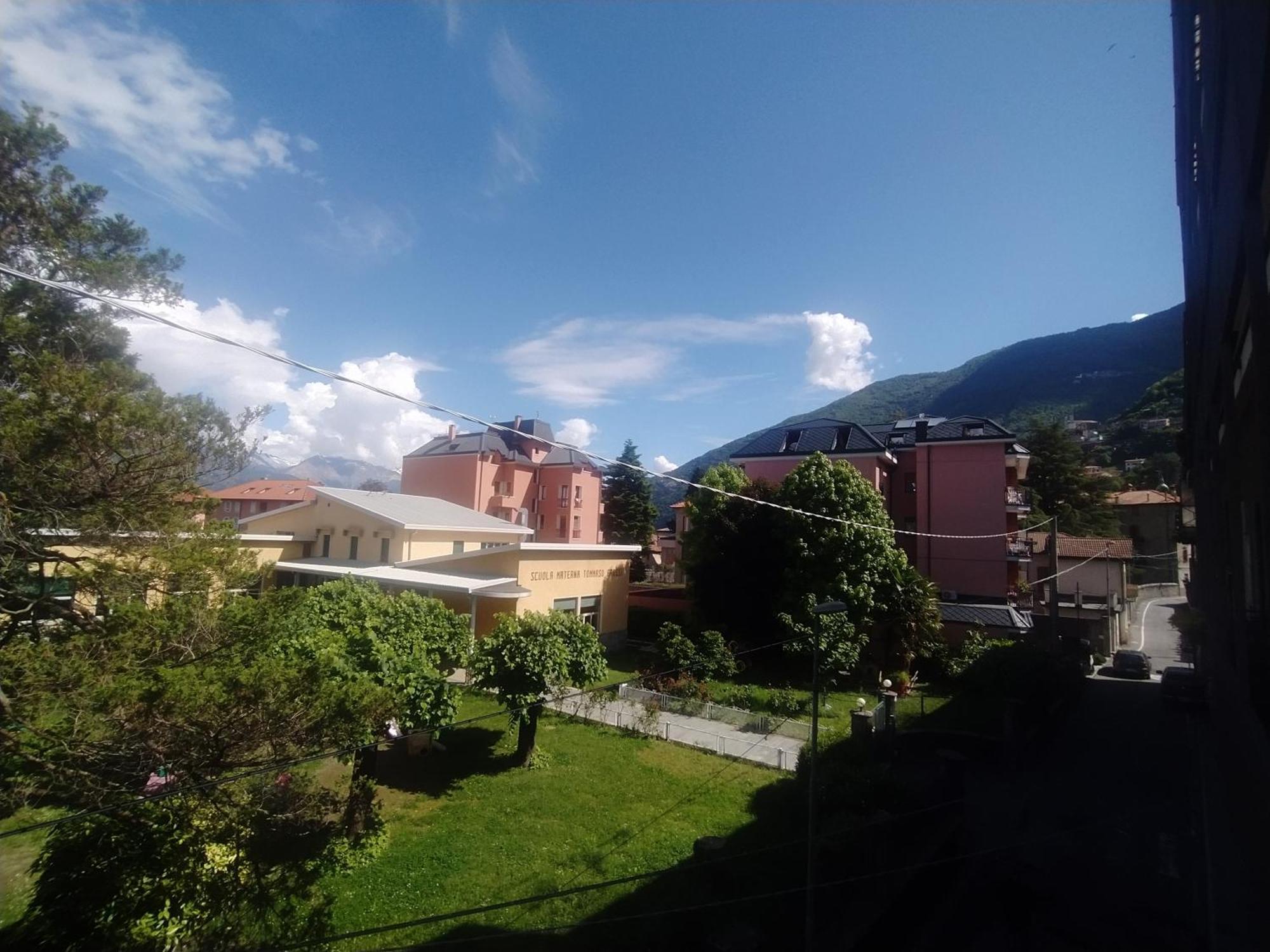 Apartment Roberta's House, A Few Steps From The Bellano