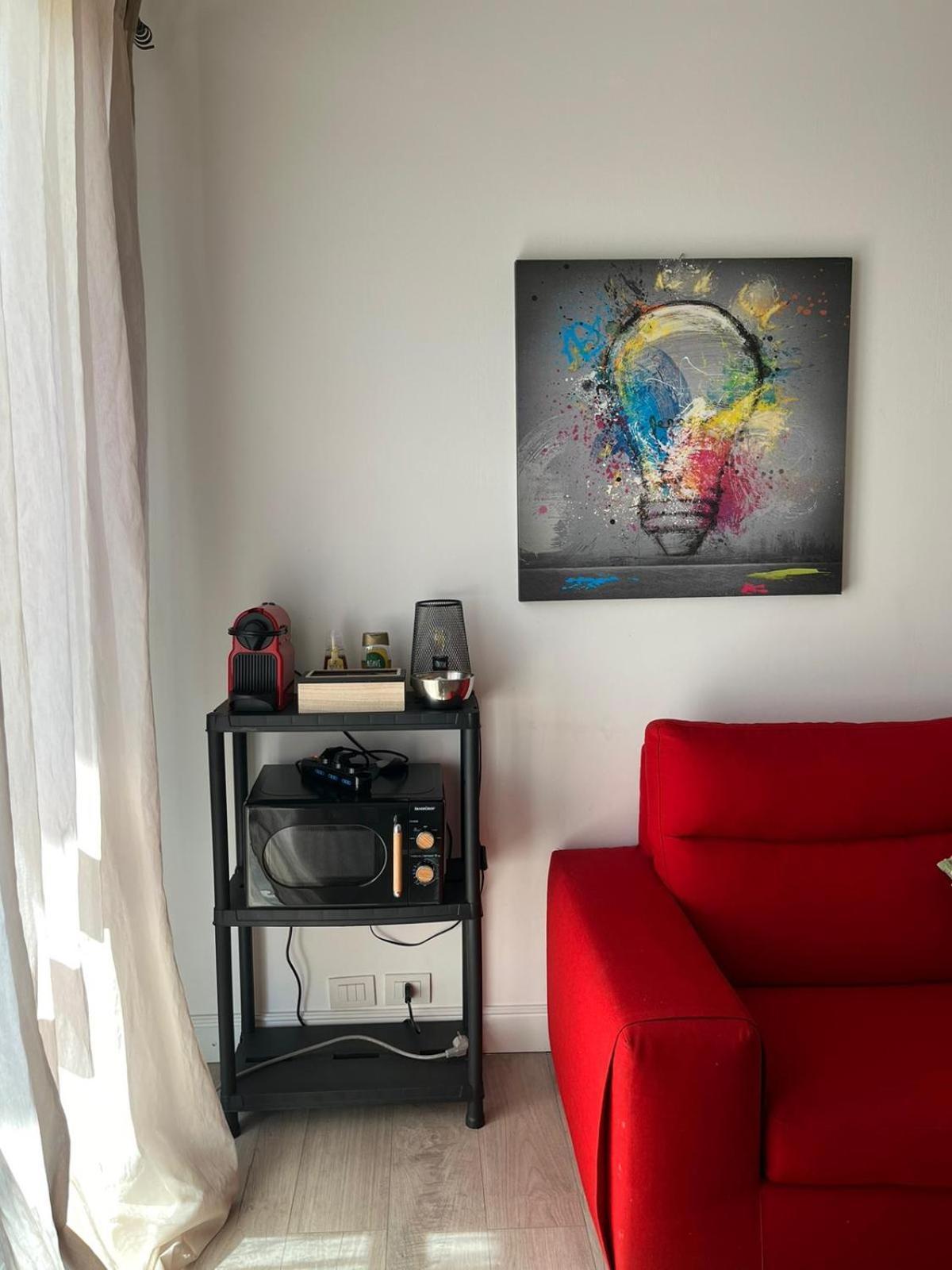 Apartment In Lora Como