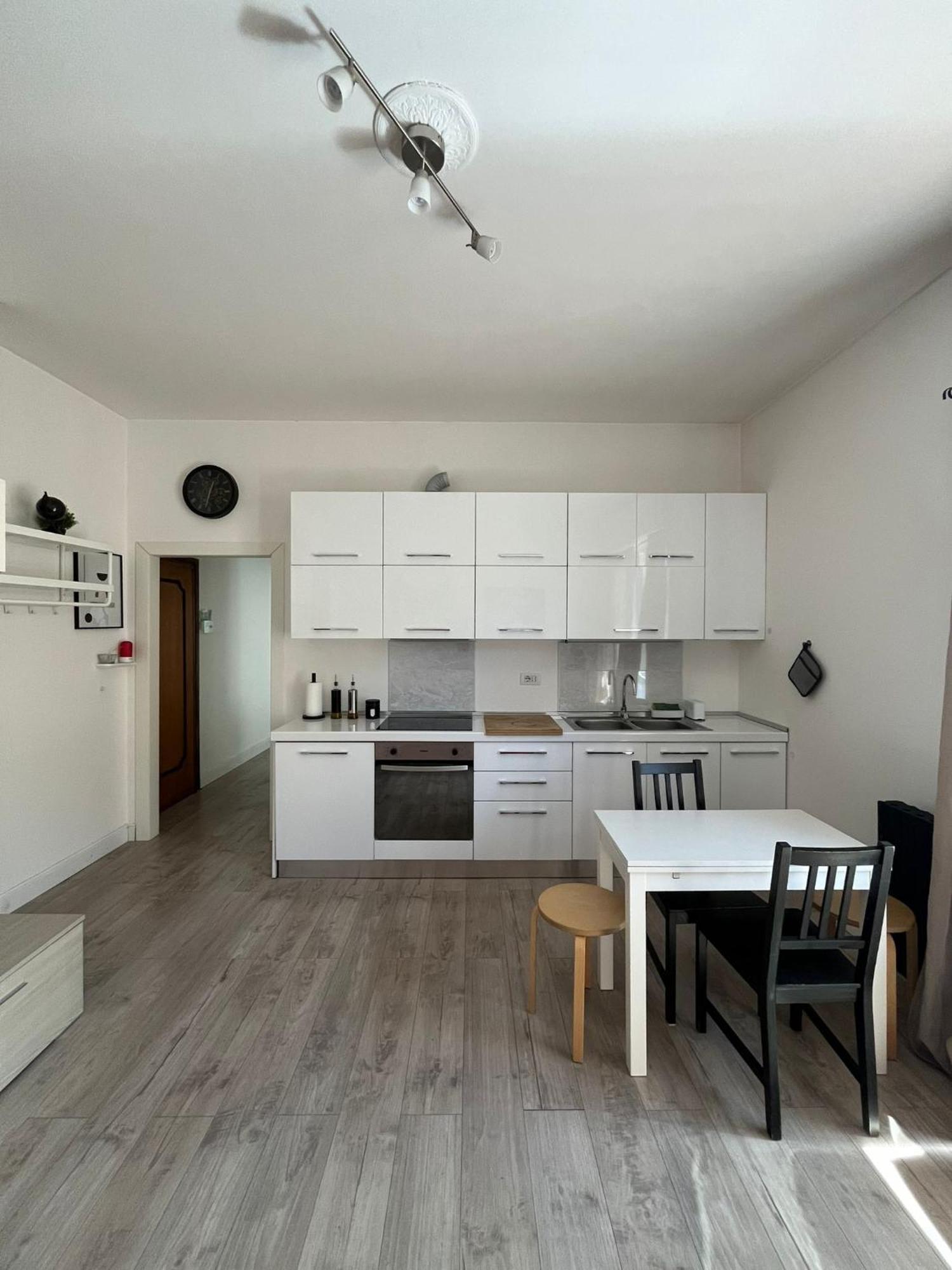 Apartment In Lora