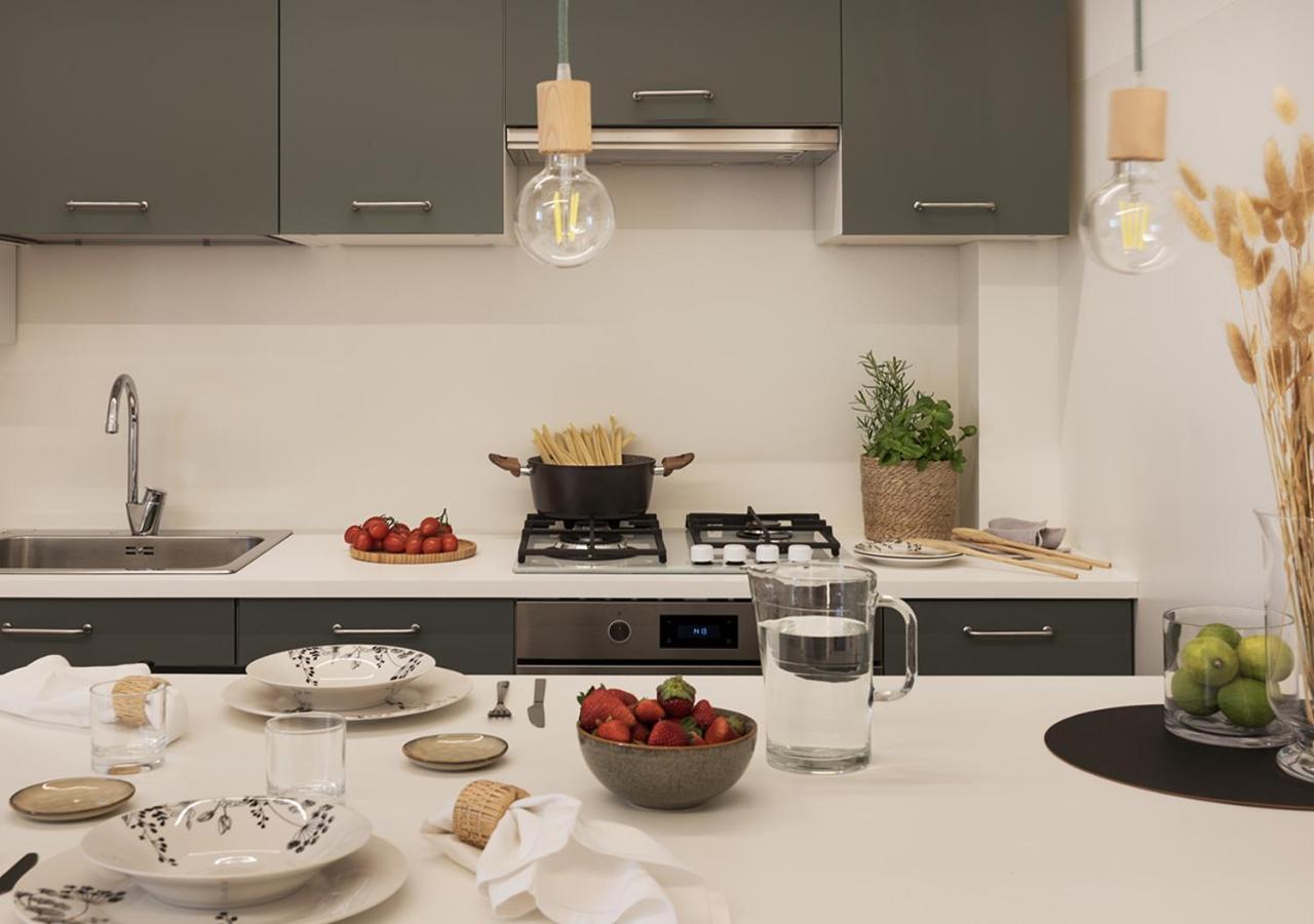 Exclusive - Center - - Near Station *