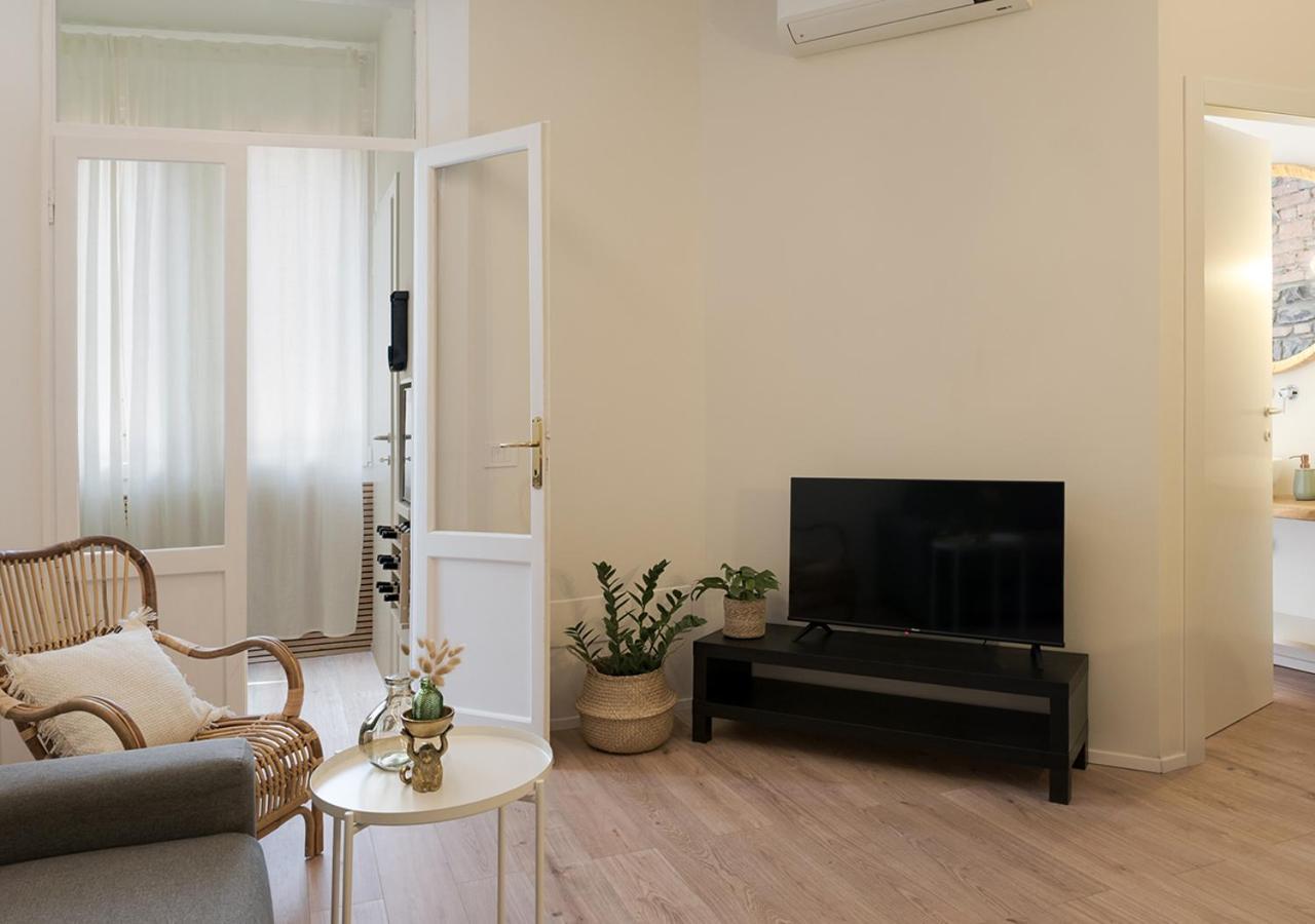 Apartment Exclusive - Center - - Near Station Como