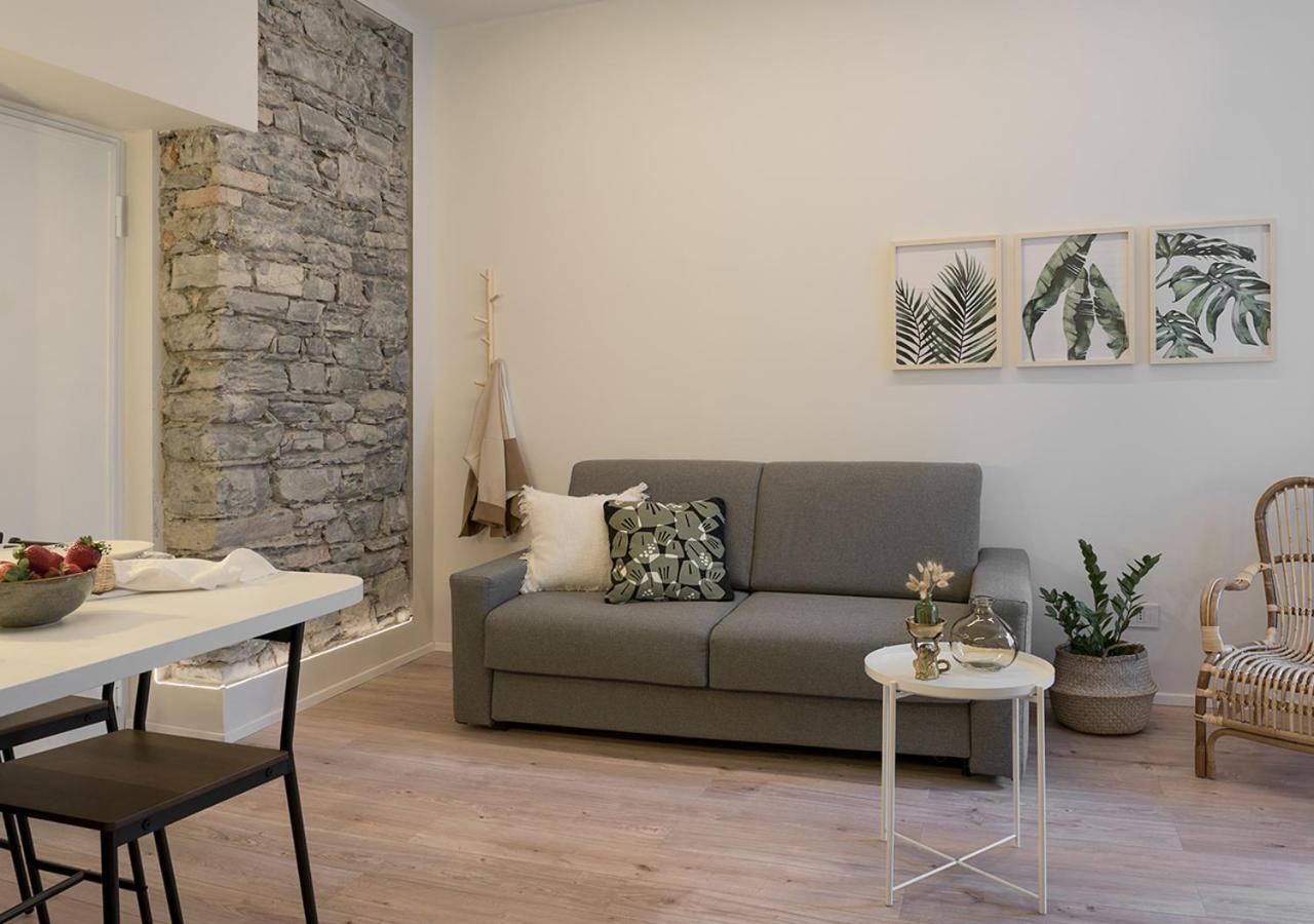 Apartment Exclusive - Center - - Near Station *
