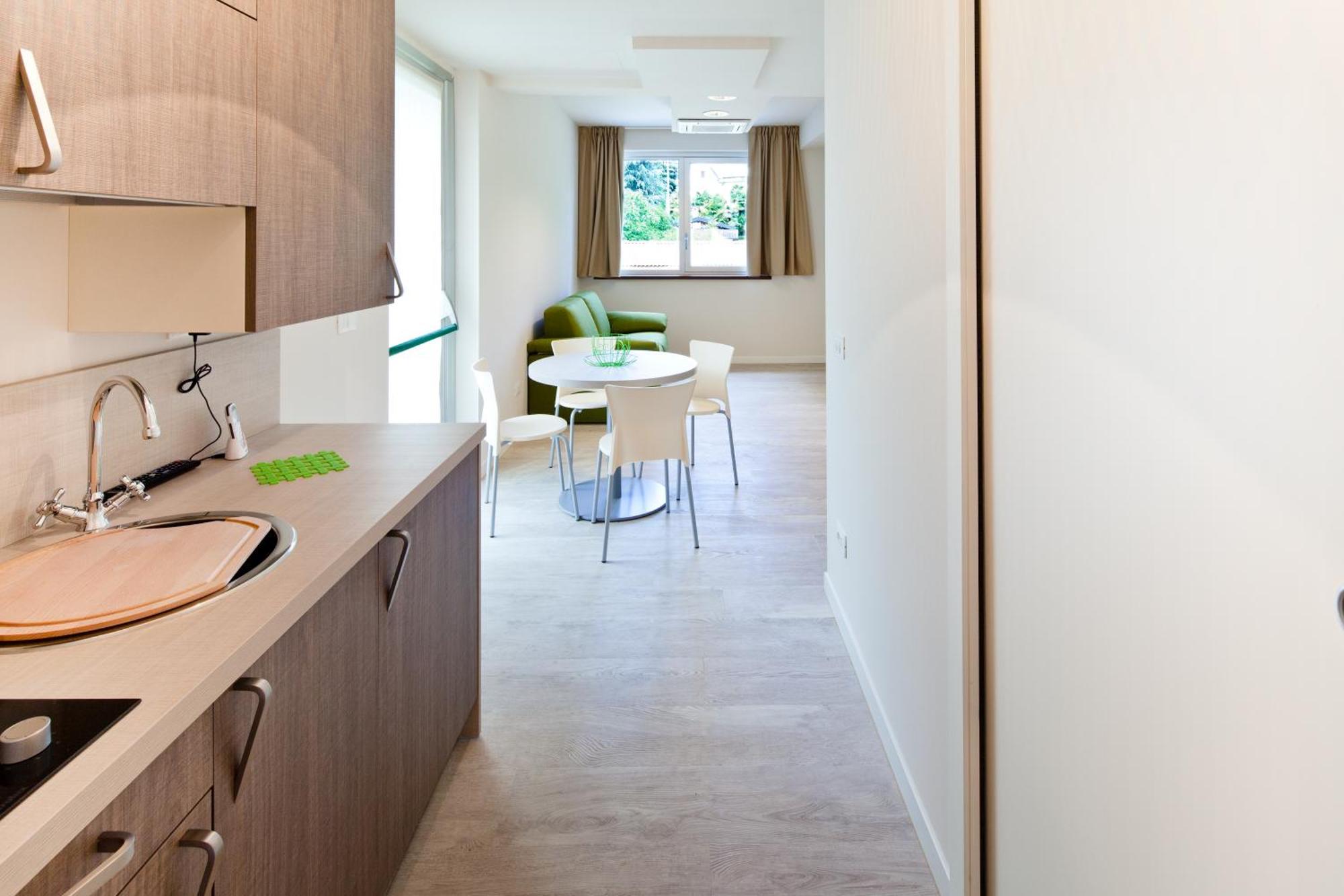 Residence Lenno Aparthotel