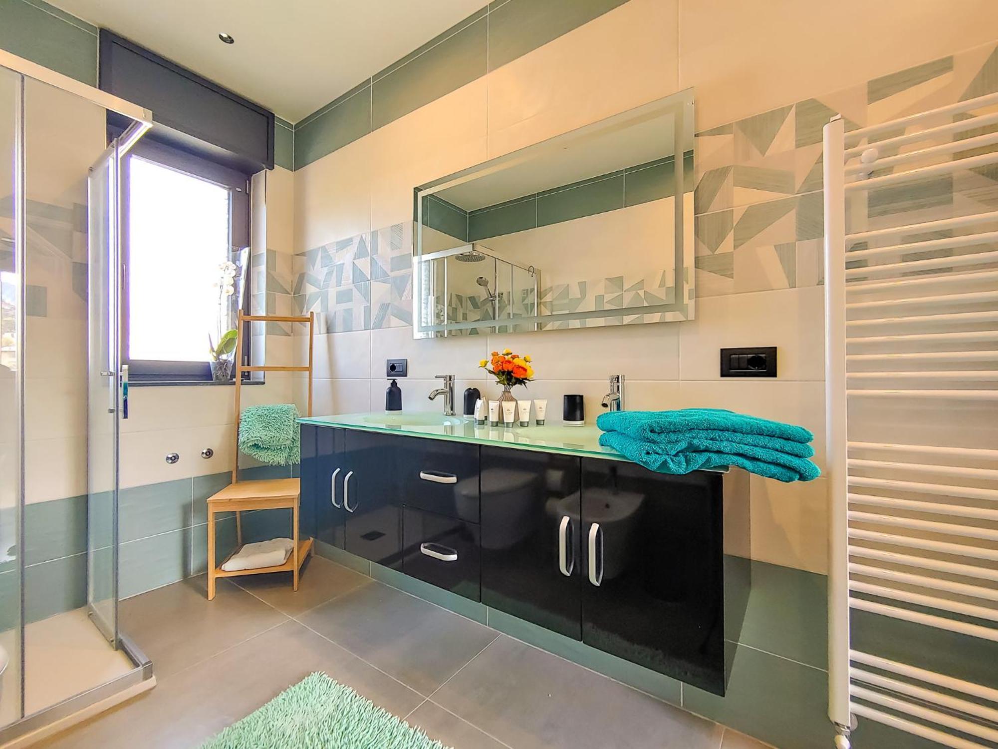 Ely Apartment