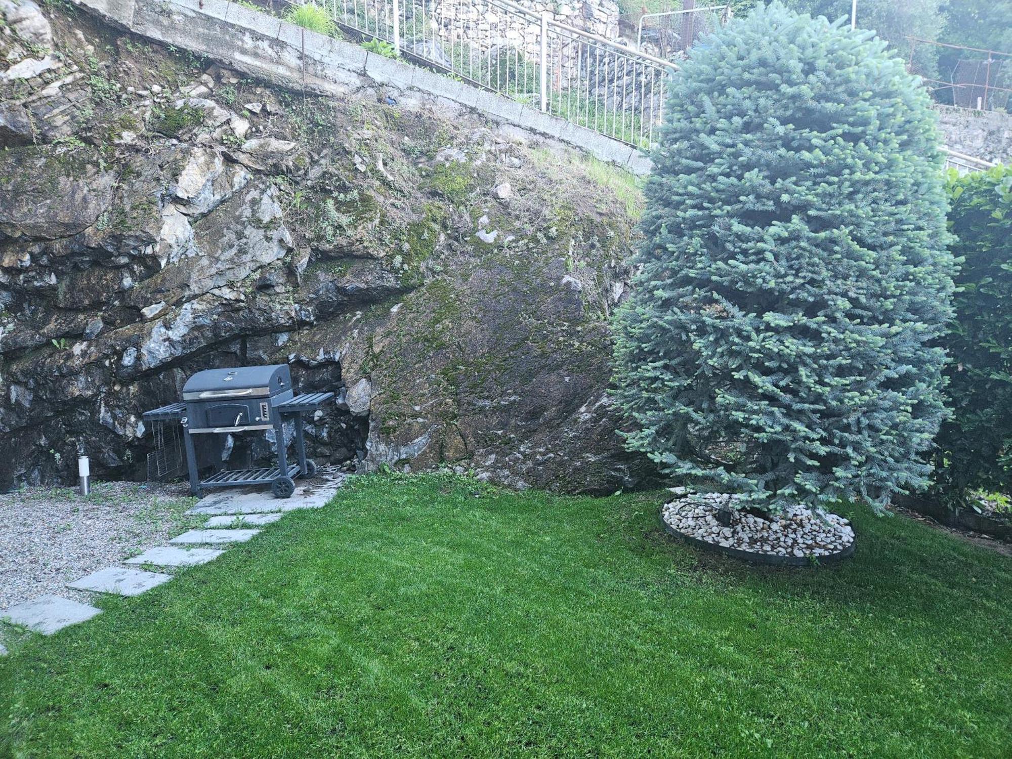 Panoramica Di Appartamento Colonno