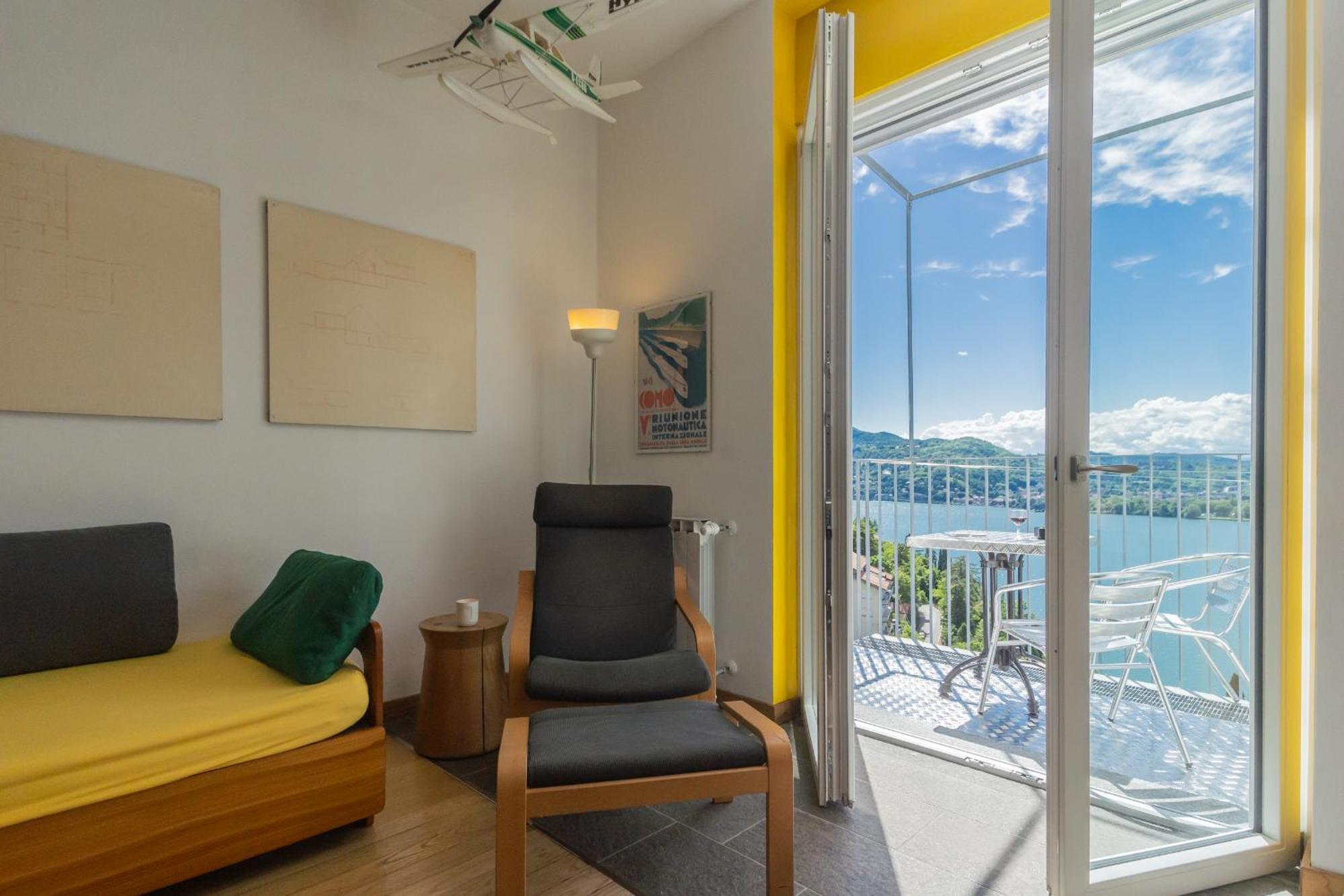 Casa Corbu By Rent Apartment