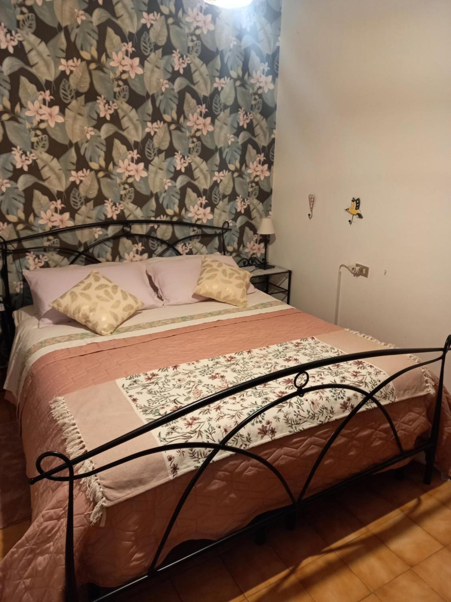 Meridian House Apartment