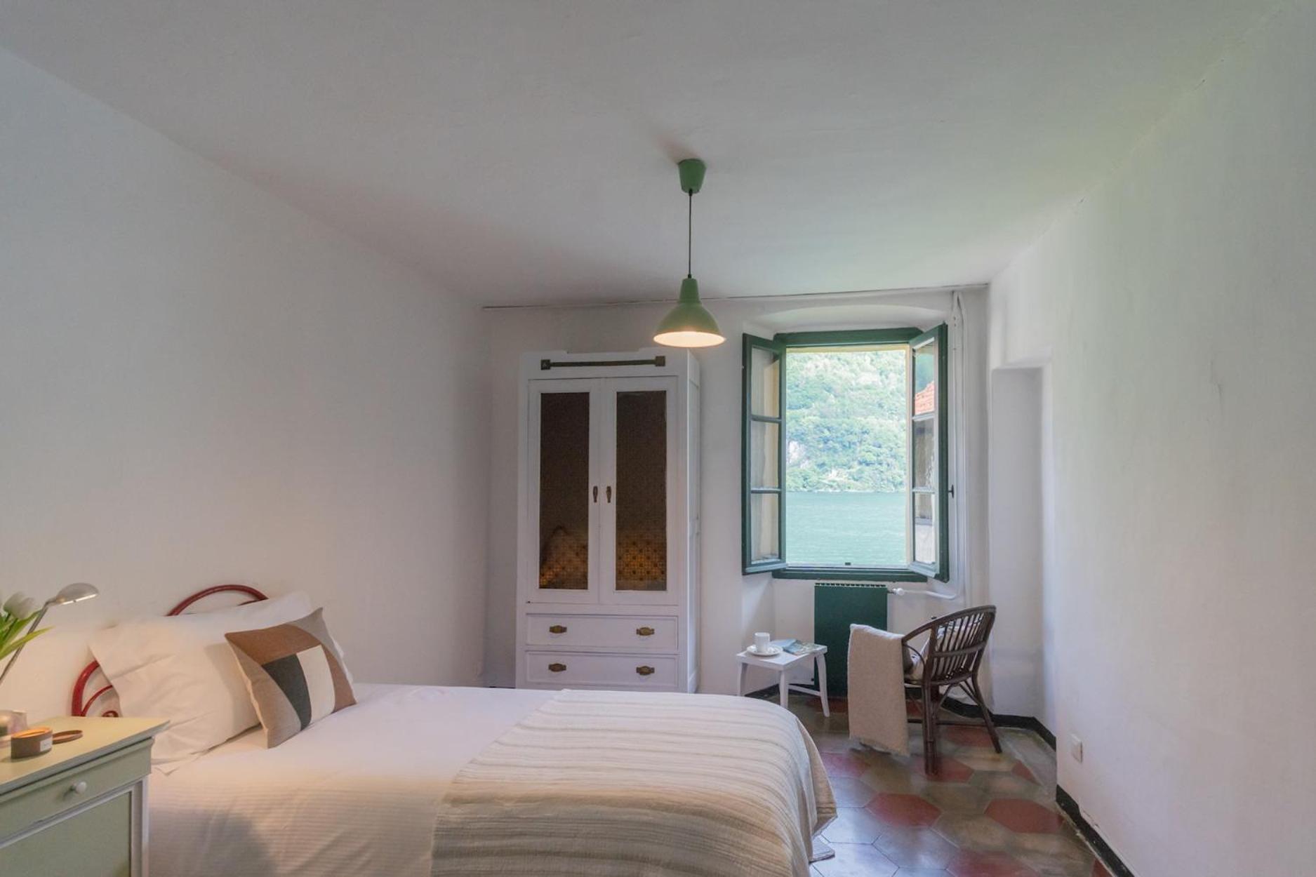 Residenza Regina On The By Rent Apartment Laglio
