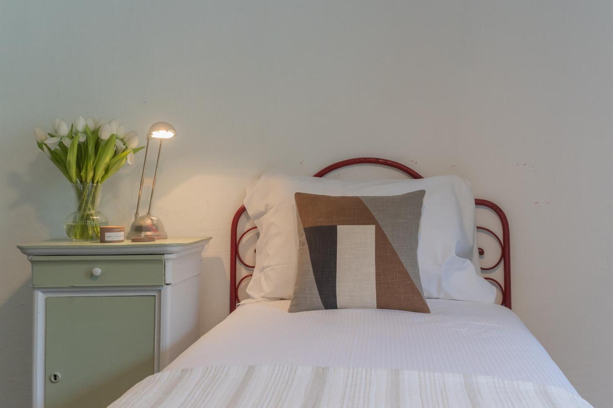 Residenza Regina On The By Rent Apartment *