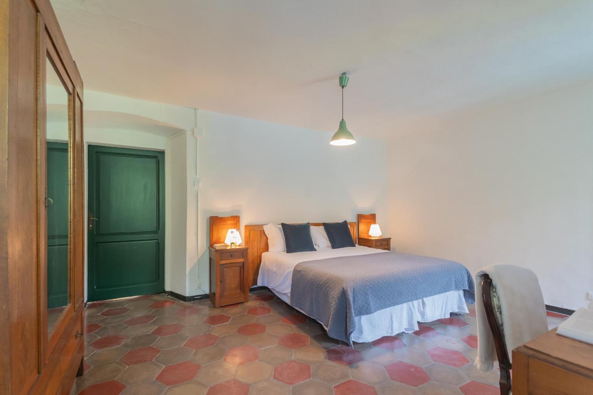 Apartment Residenza Regina On The By Rent Laglio