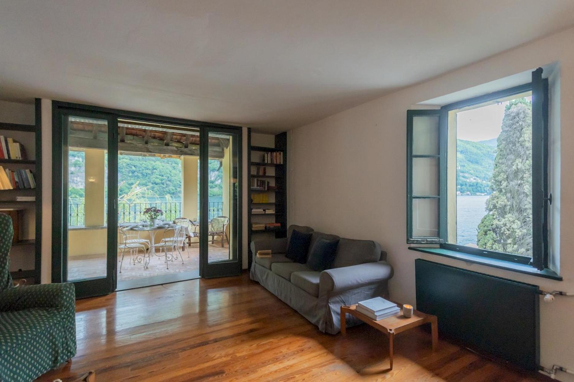 Apartment Residenza Regina On The By Rent Laglio