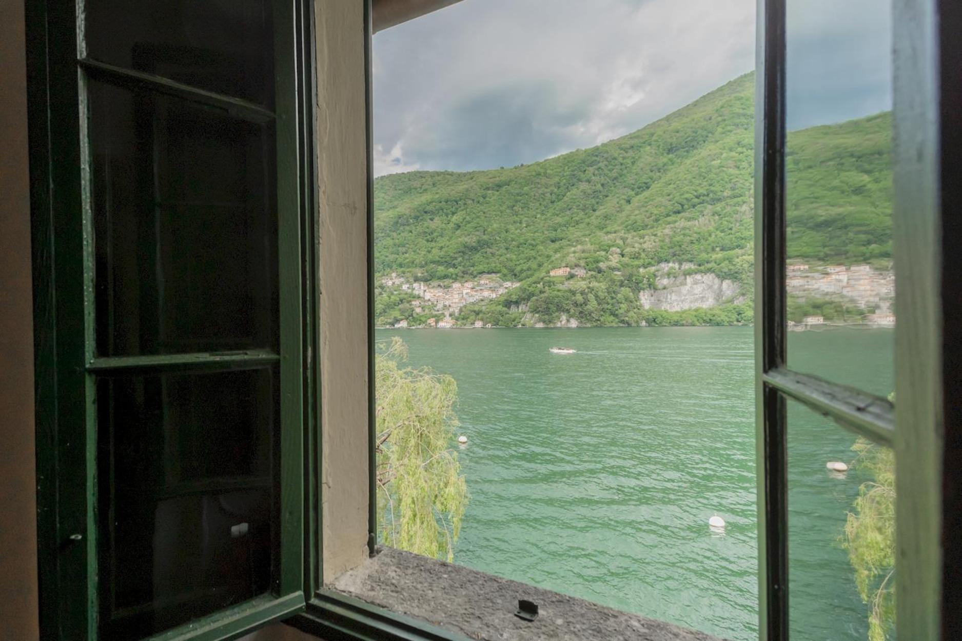 Residenza Regina On The By Rent Apartment