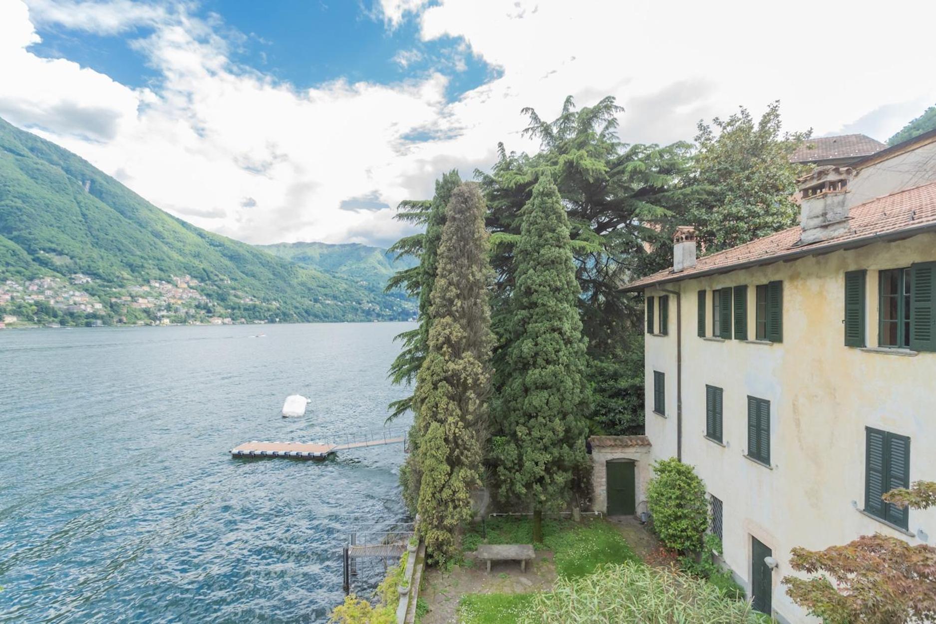 Apartment Residenza Regina On The By Rent