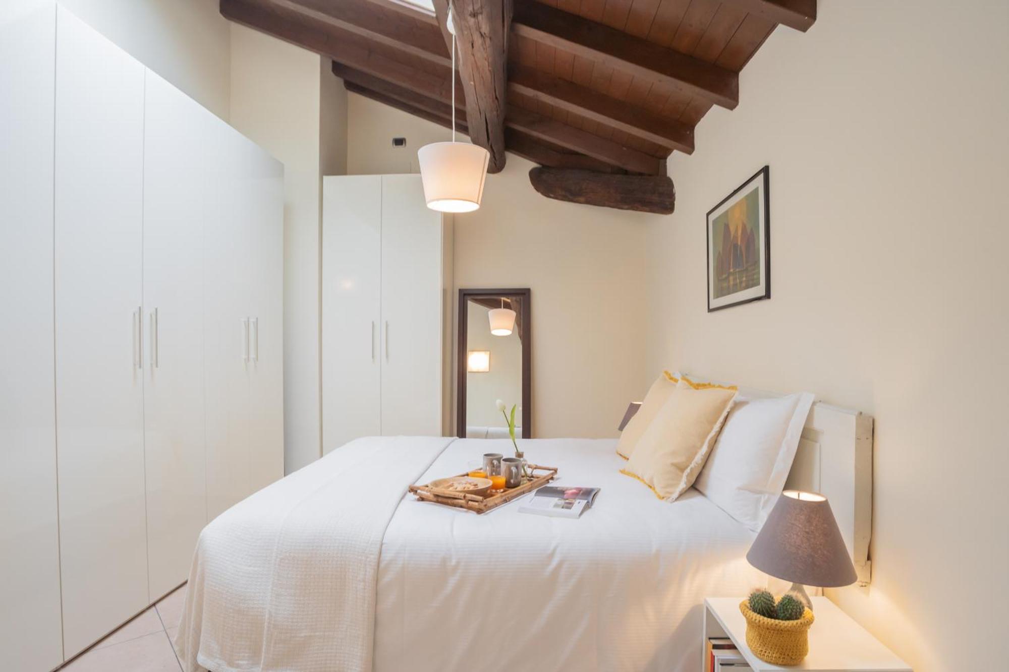 Plinio 10 By Rent *