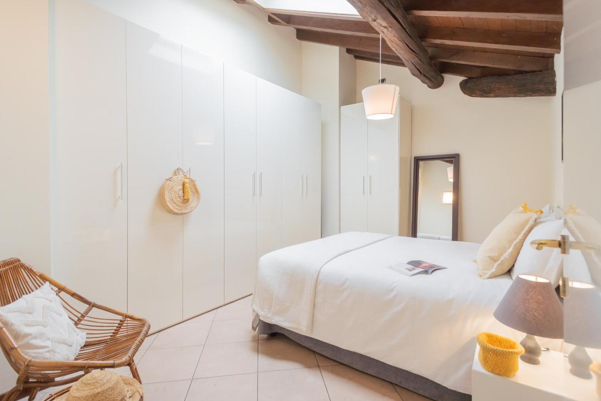 Apartment Plinio 10 By Rent Como