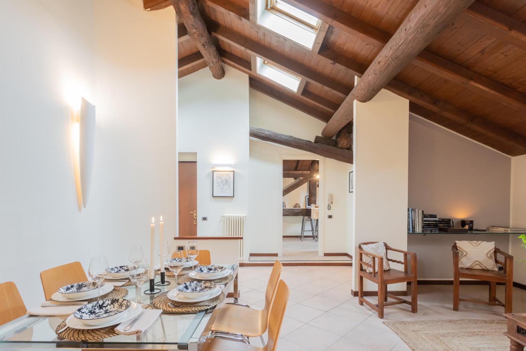 Plinio 10 By Rent Como