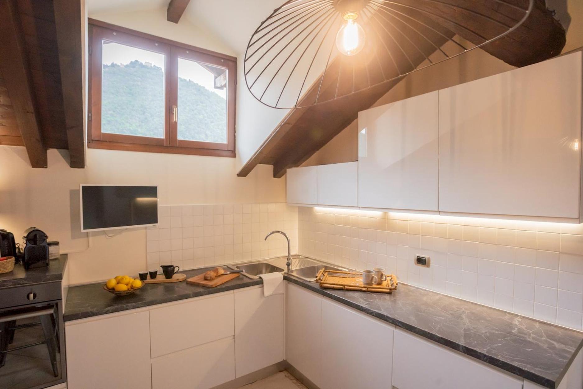 Plinio 10 By Rent *