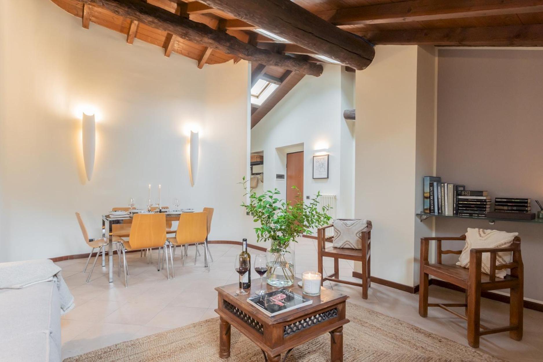 Apartment Plinio 10 By Rent *