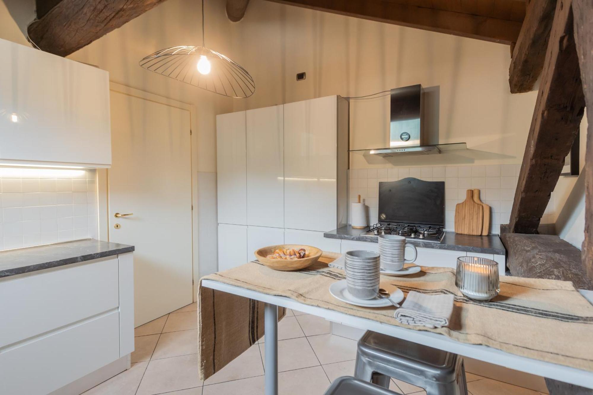 Plinio 10 By Rent * Como