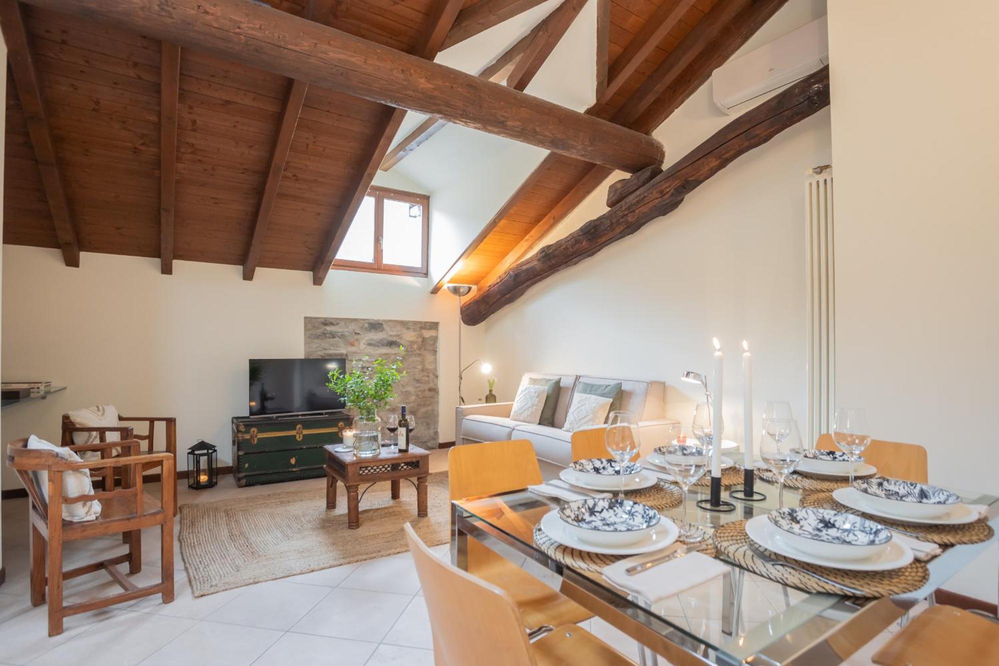Apartment Plinio 10 By Rent *