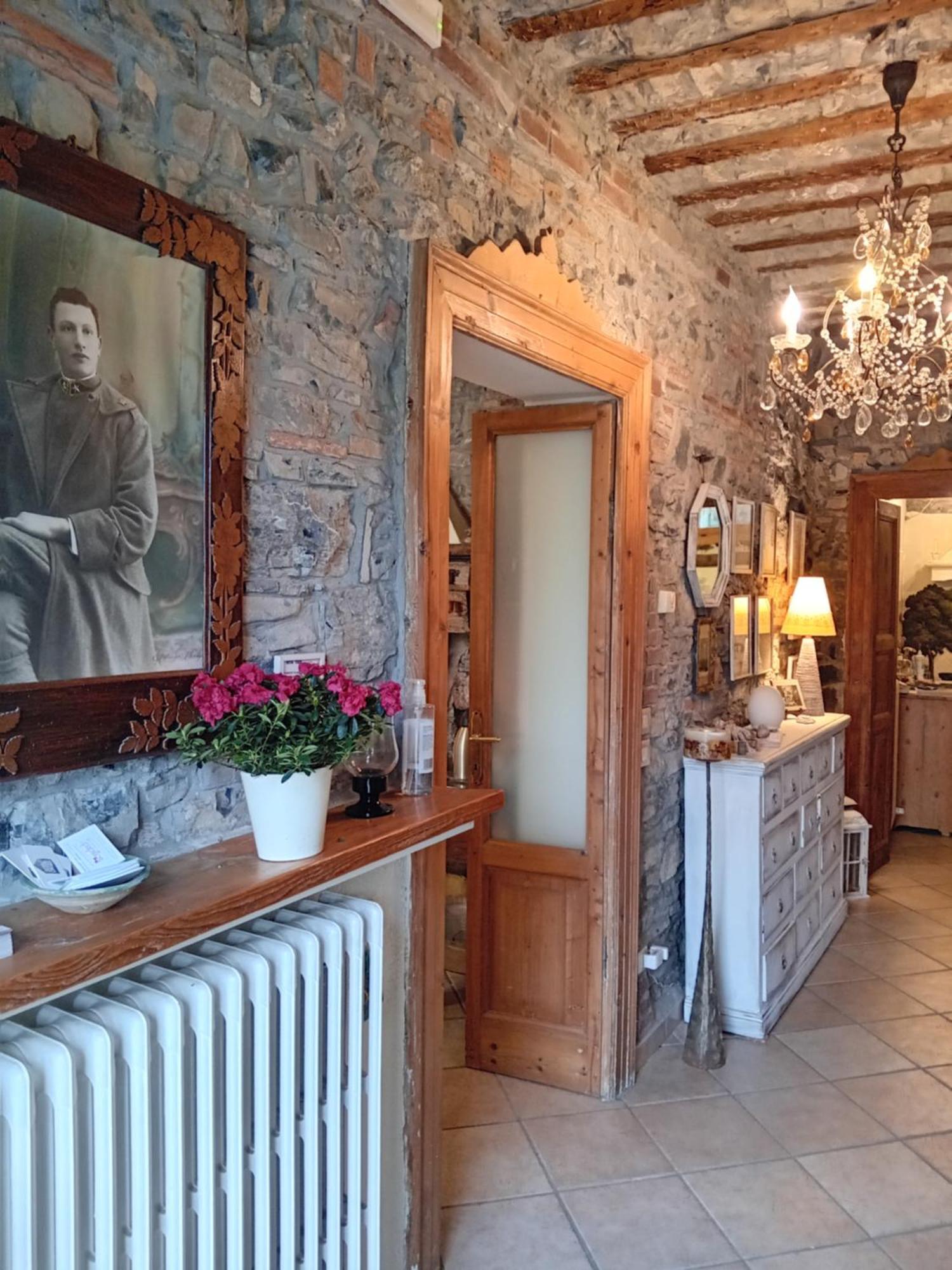 Papillon Bed & Breakfast *