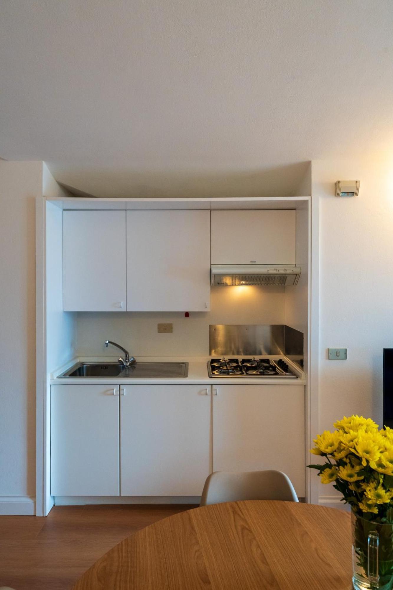 Stunning Apartment- Terrace And Swimming Pool Apartment Bellano