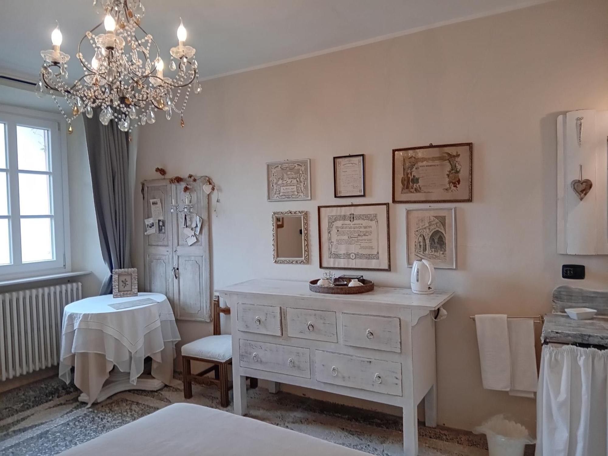 Papillon Bed & Breakfast *