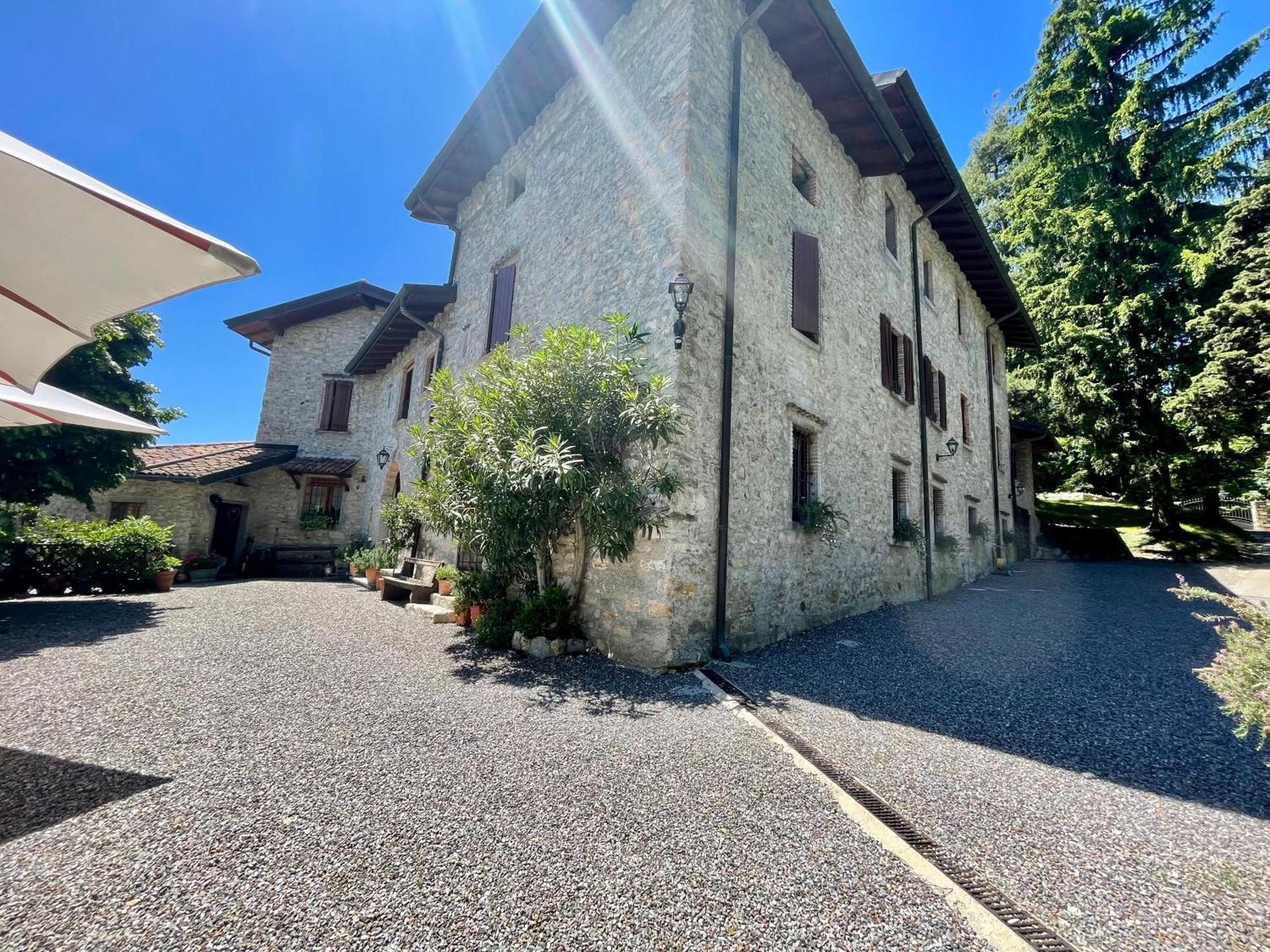 Bed & Breakfast Il Castellaccio - *