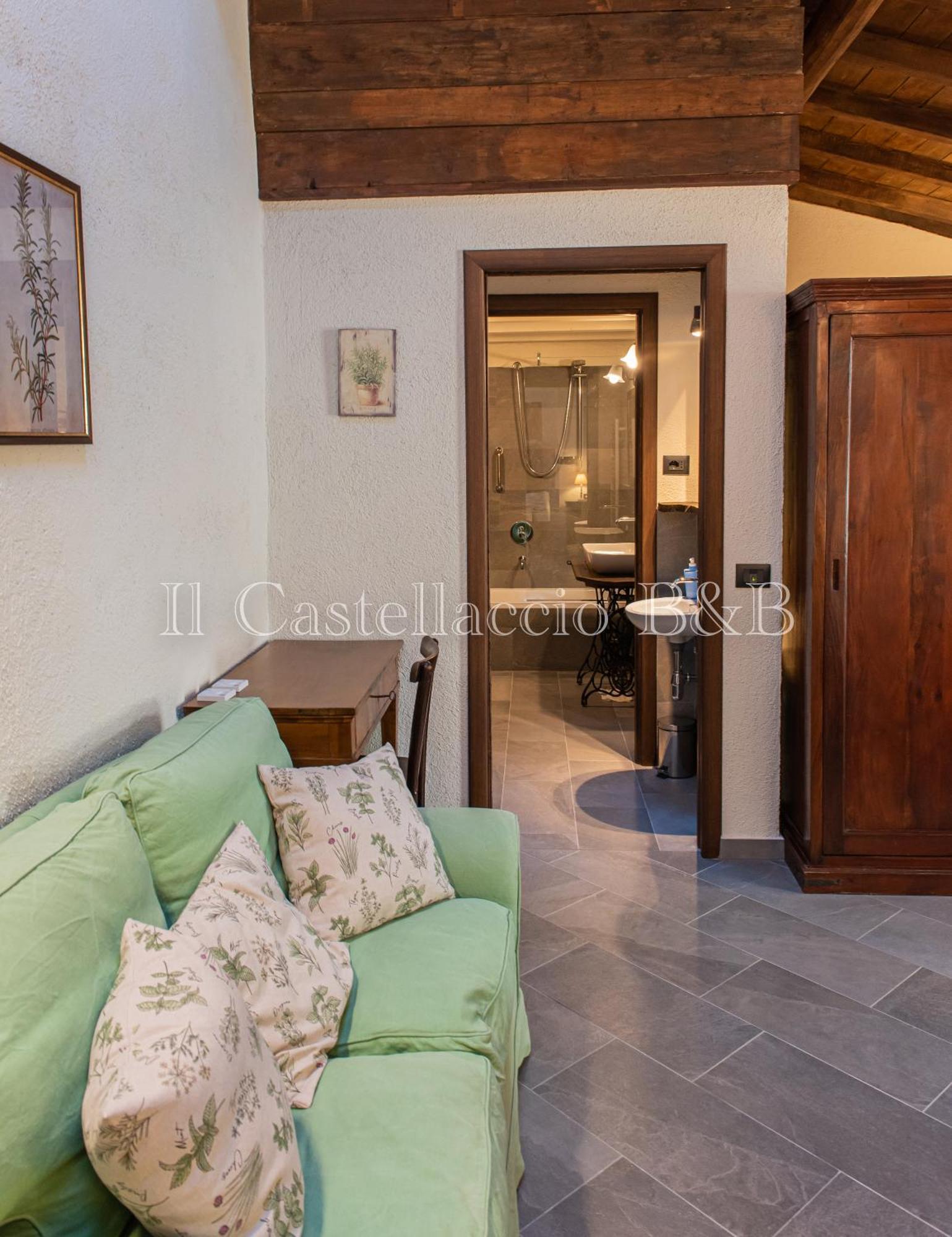 Il Castellaccio - * Albavilla