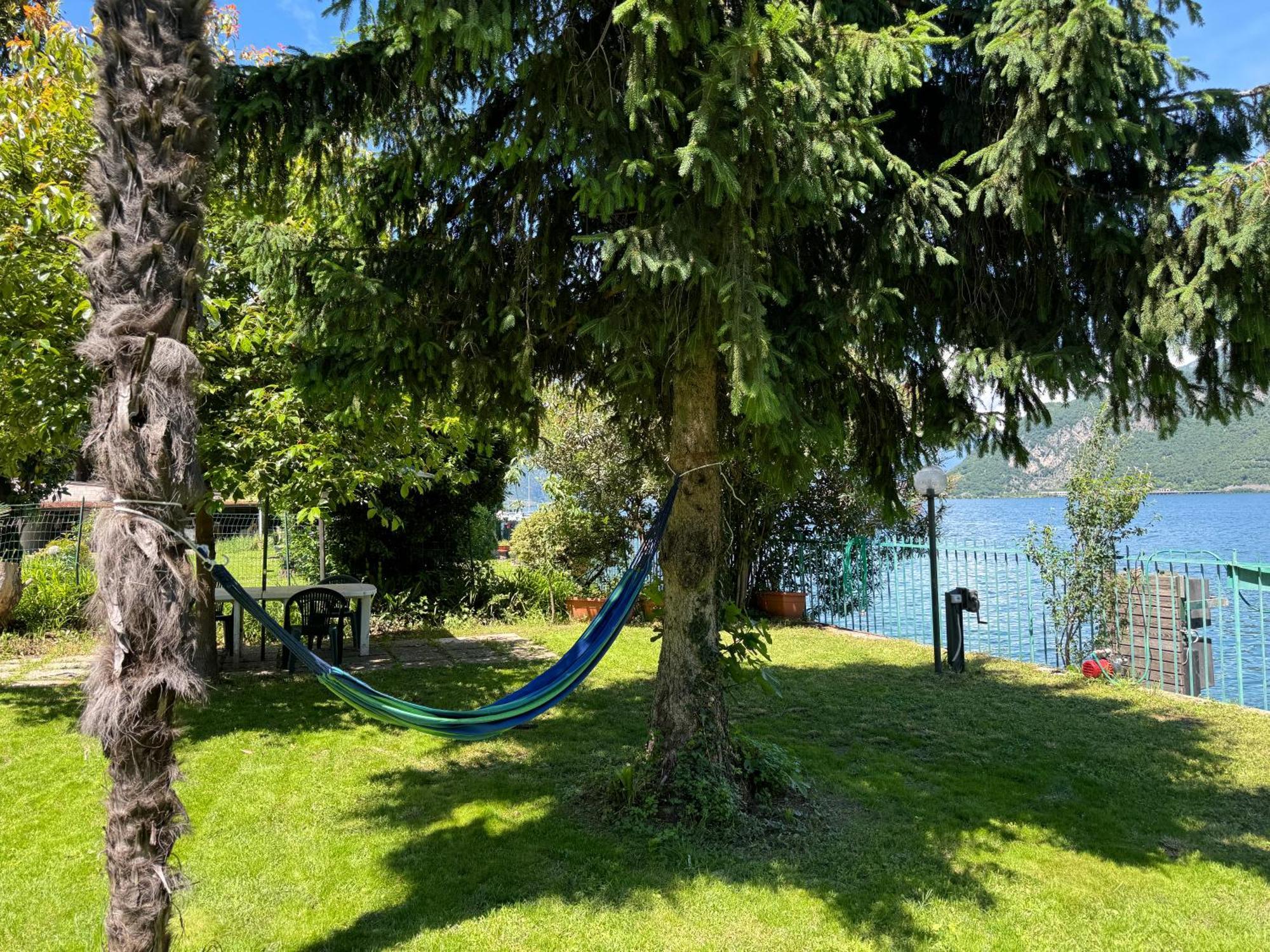 Al Piccolo Pontile - Holiday home Mandello del Lario