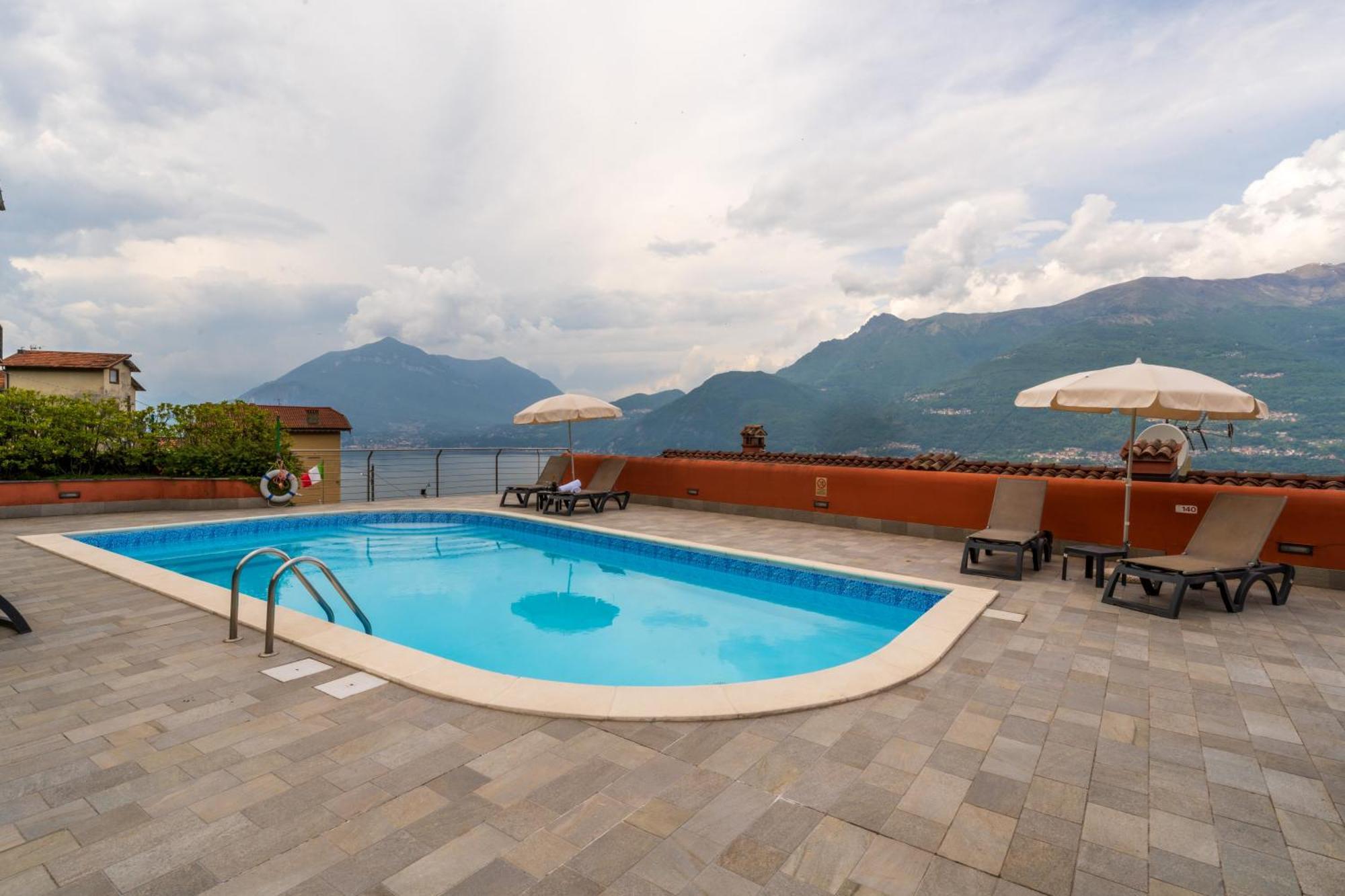 Lezzeno Lakeview With Swimmingpool Apartment