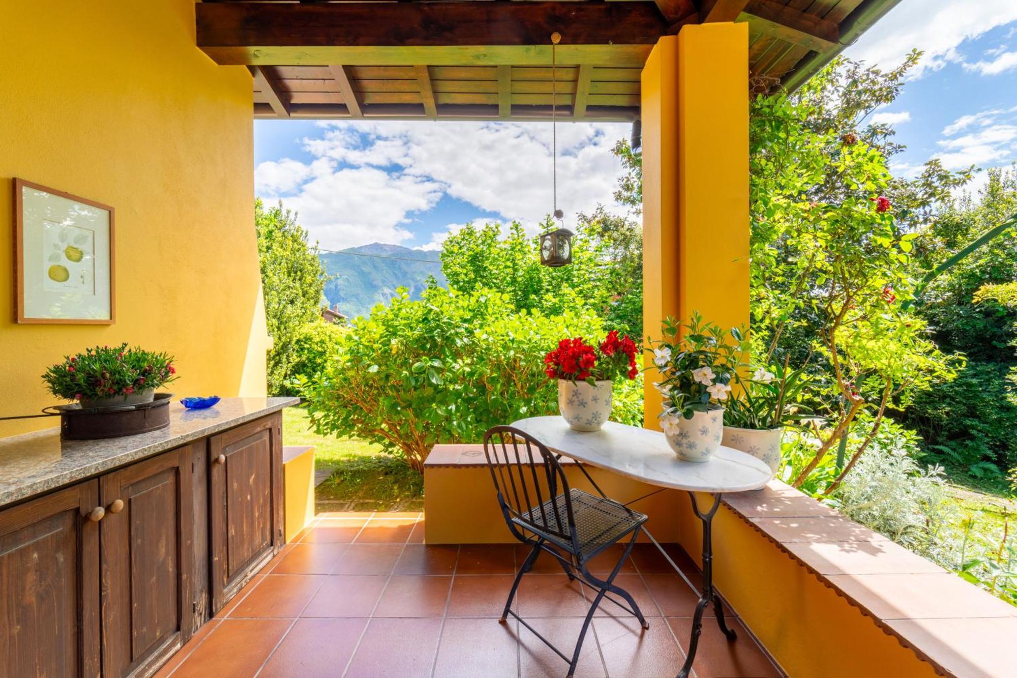 Holiday home Camelia With Garden By Wonderful Italy