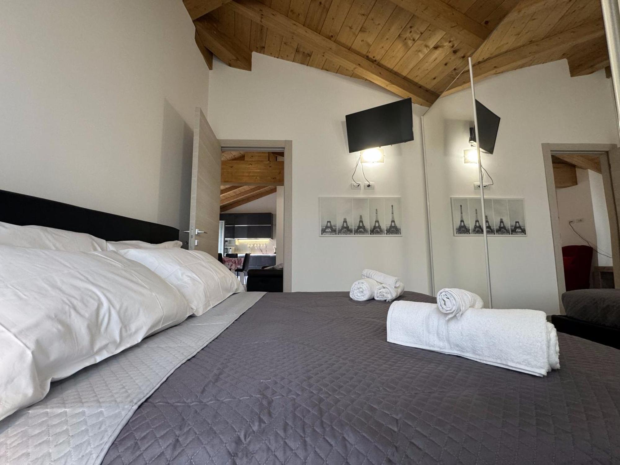 Apartment 231 *