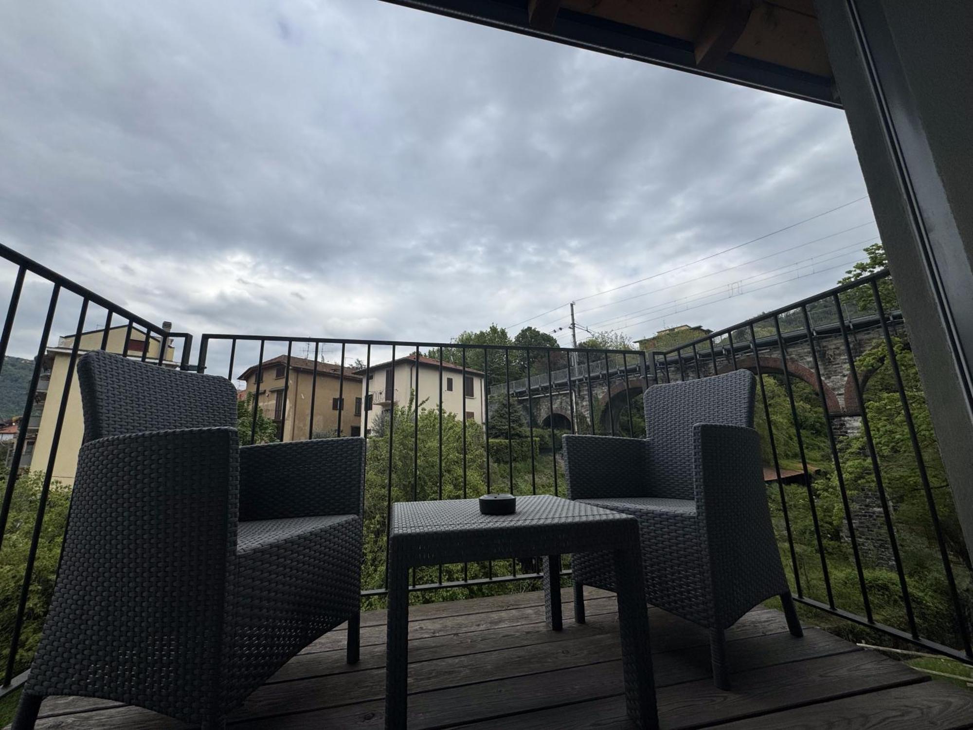 231 Apartment Como