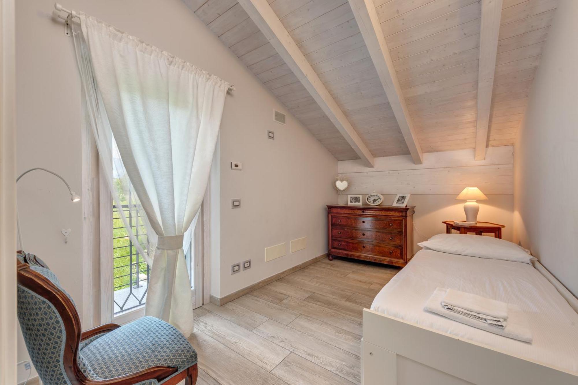 La Corte With Amazing Pool And Garden * Colico
