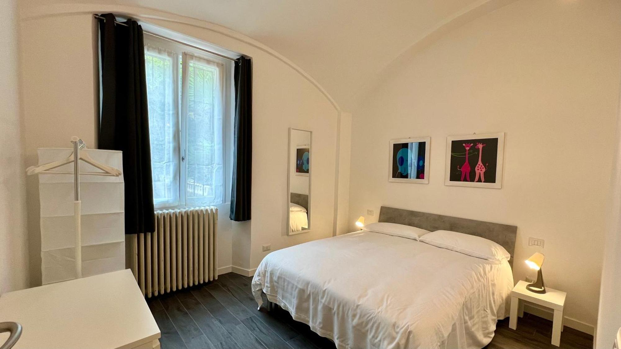 Meschihouse - Liberty 25 * Lecco