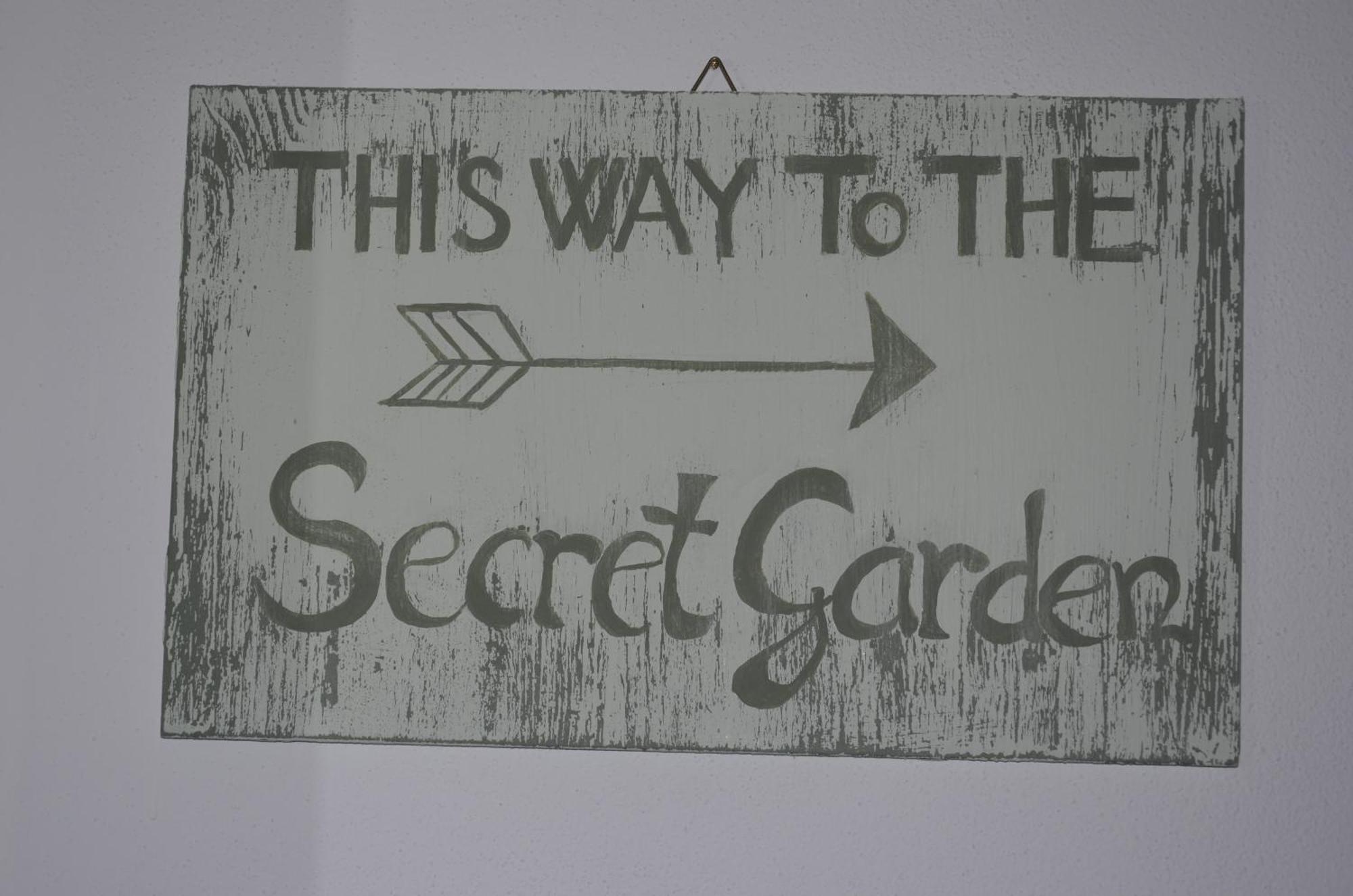 Apartment Anma The Secret Garden