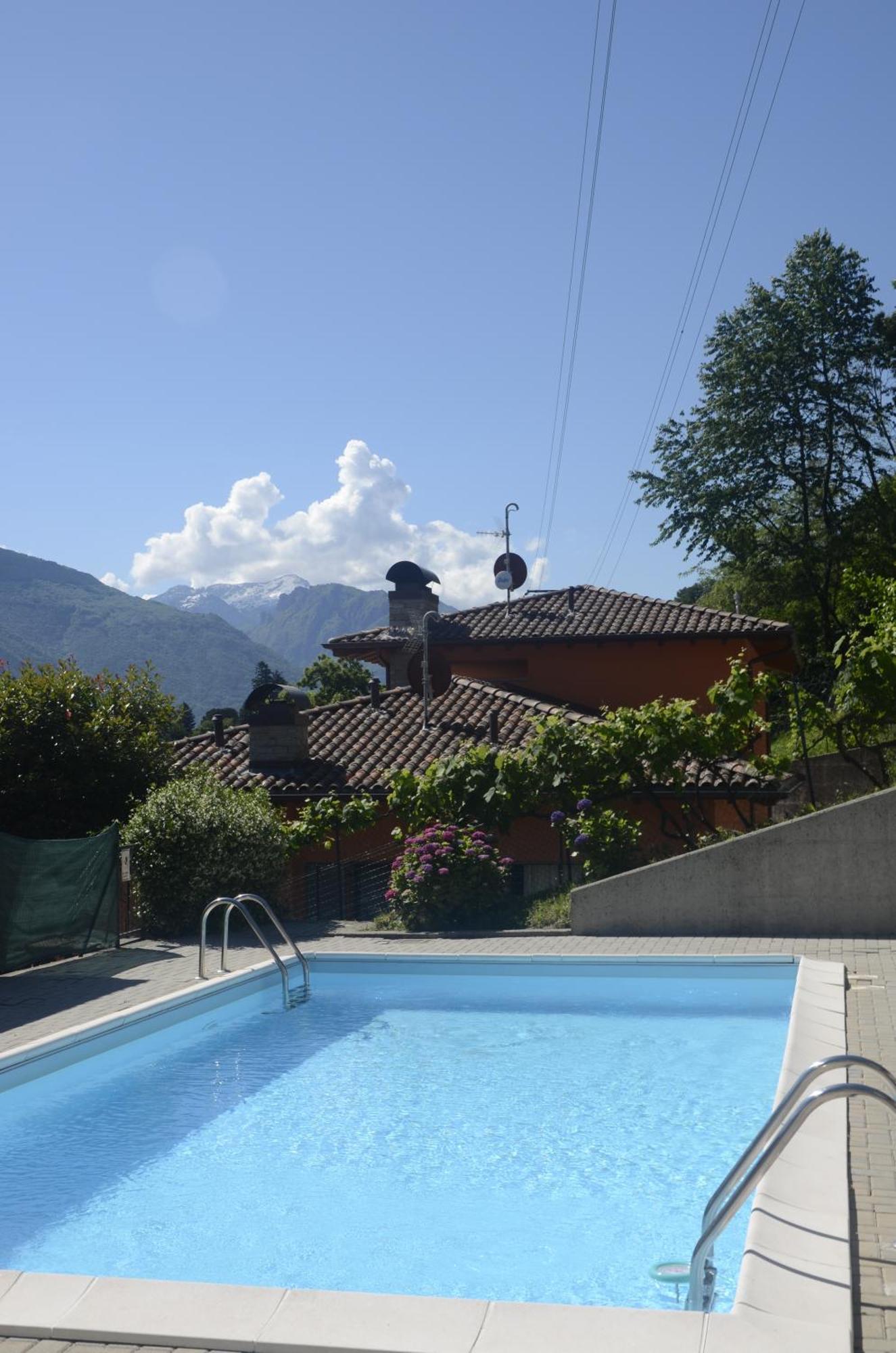 Anma The Secret Garden Apartment Pianello Del Lario