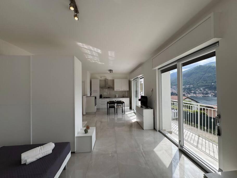 Luxury Sole Moltrasio