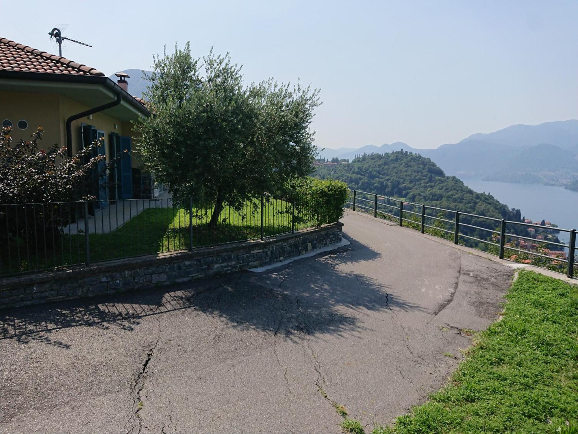 Lakecomoweb Perledo