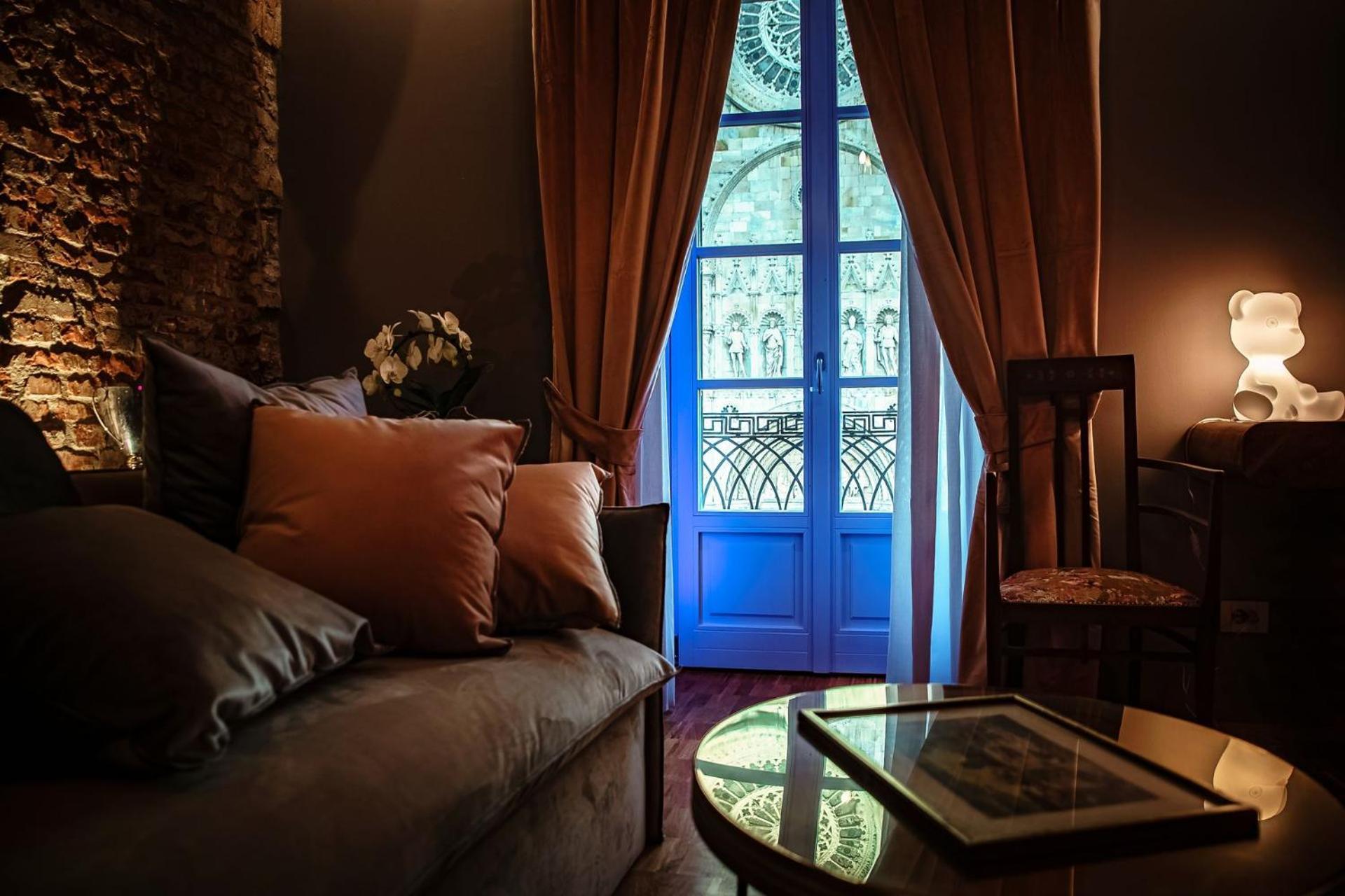 Vitrum - Luxury * Como