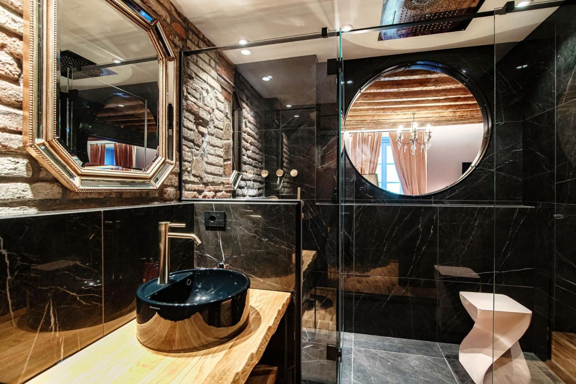 Vitrum - Luxury Guest house *