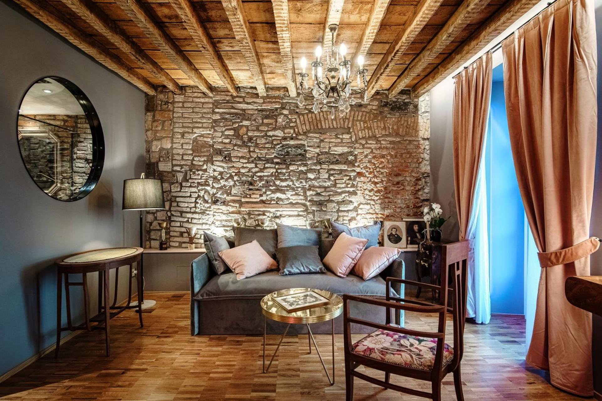 Vitrum - Luxury Guest house Como