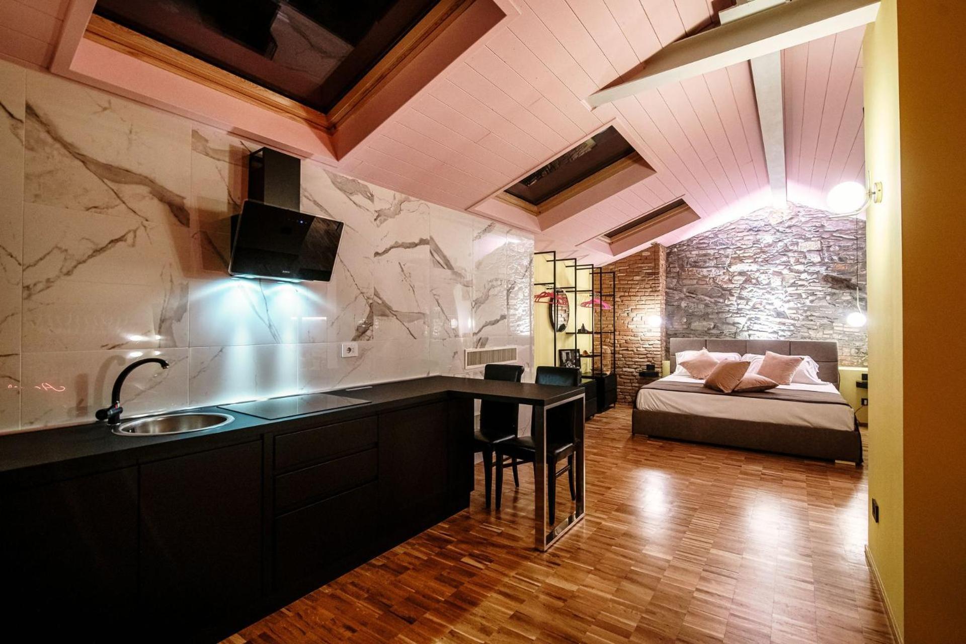 Vitrum - Luxury Guest house Como