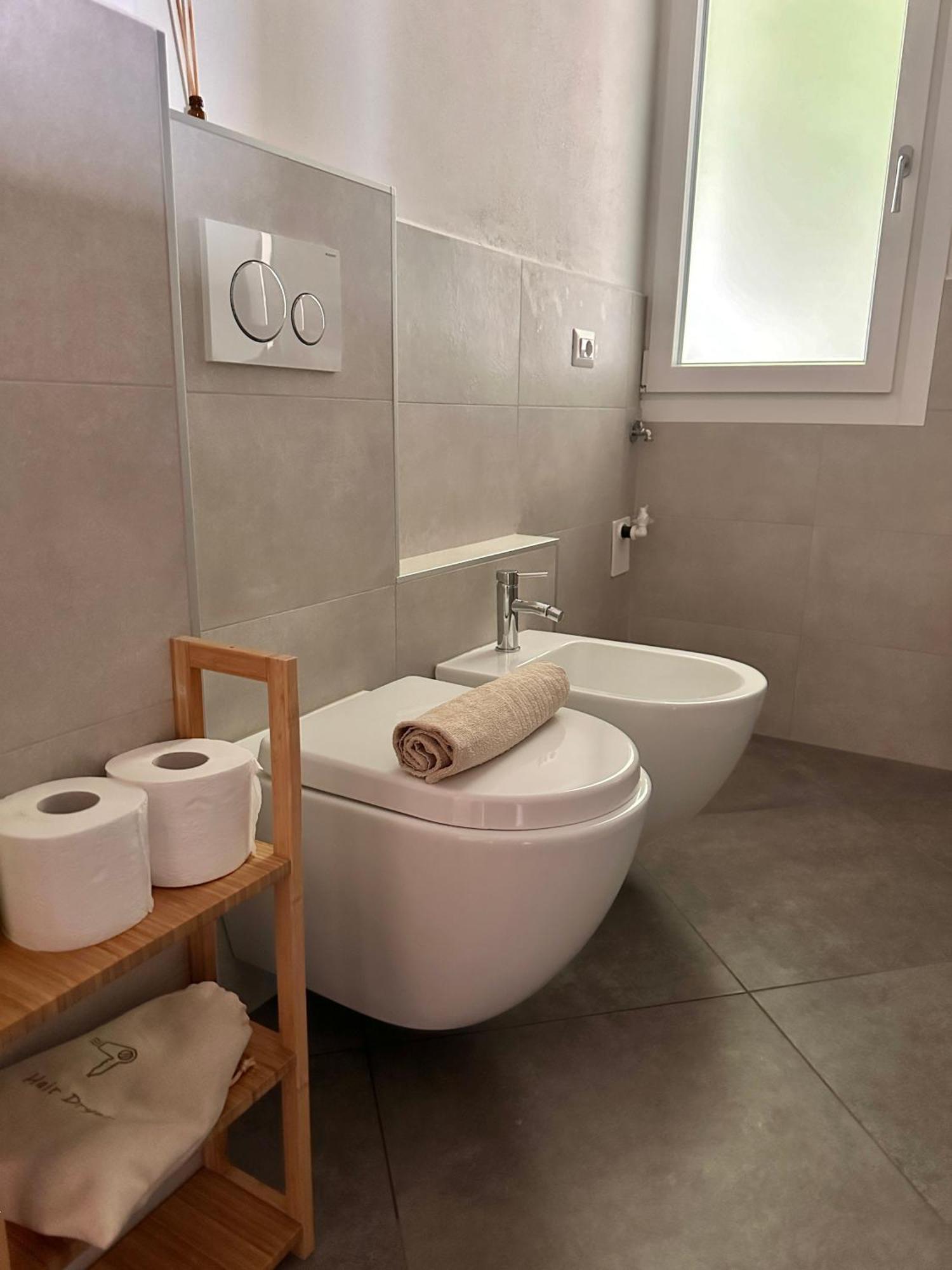 Casa Ling -ac - Parking-2bathrooms Bed & Breakfast